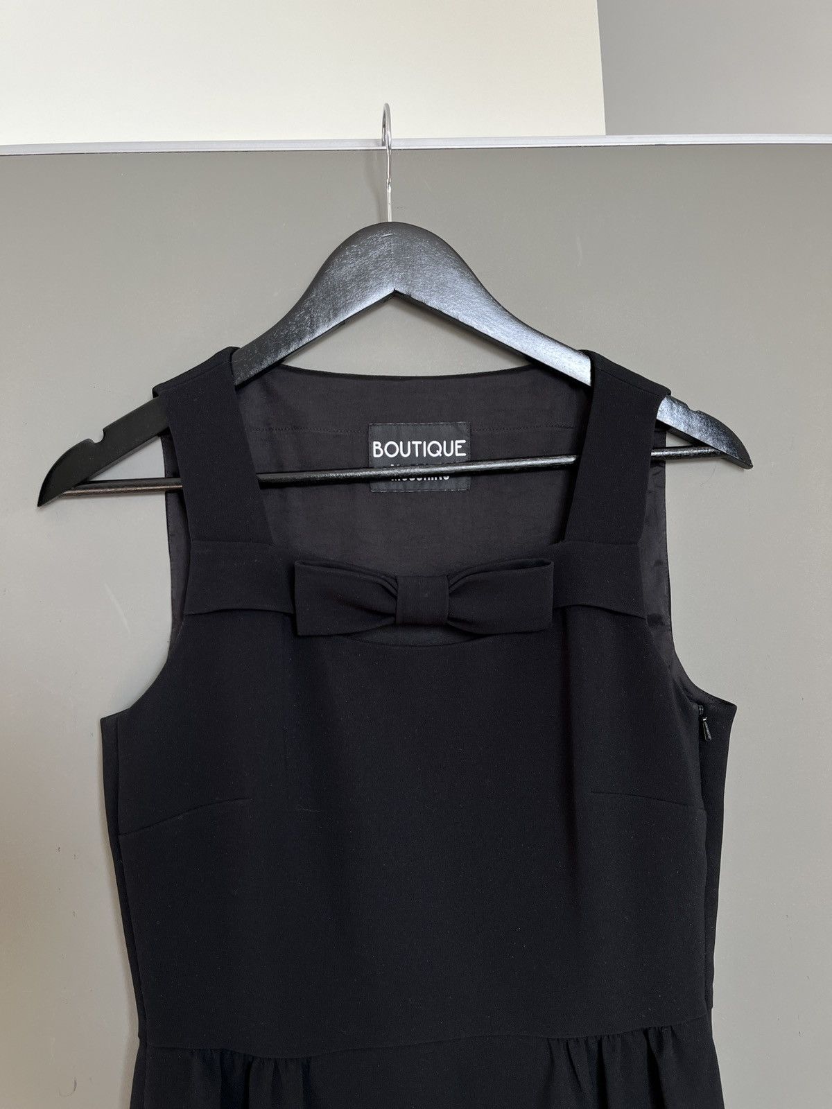 Boutique Moschino Boutique Moschino Classic Black Dress Size M / US 6-8 / IT 42-44 - 3 Thumbnail