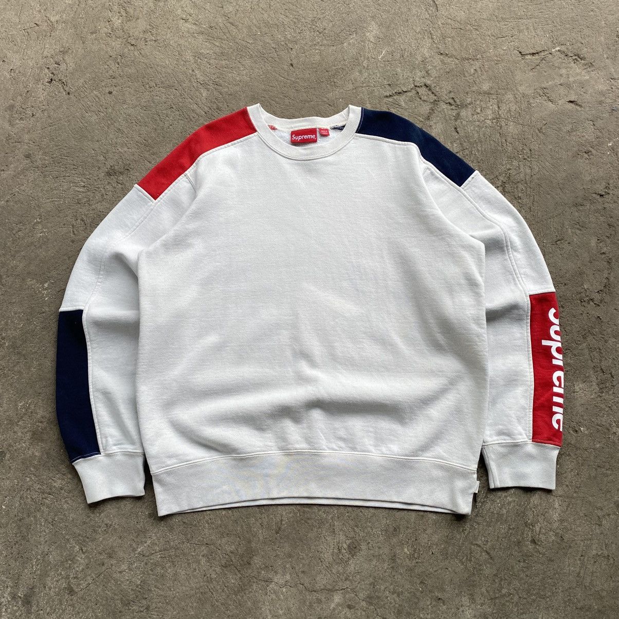 Supreme Supreme Formula Crewneck Size US L / EU 52-54 / 3 - 1 Thumbnail