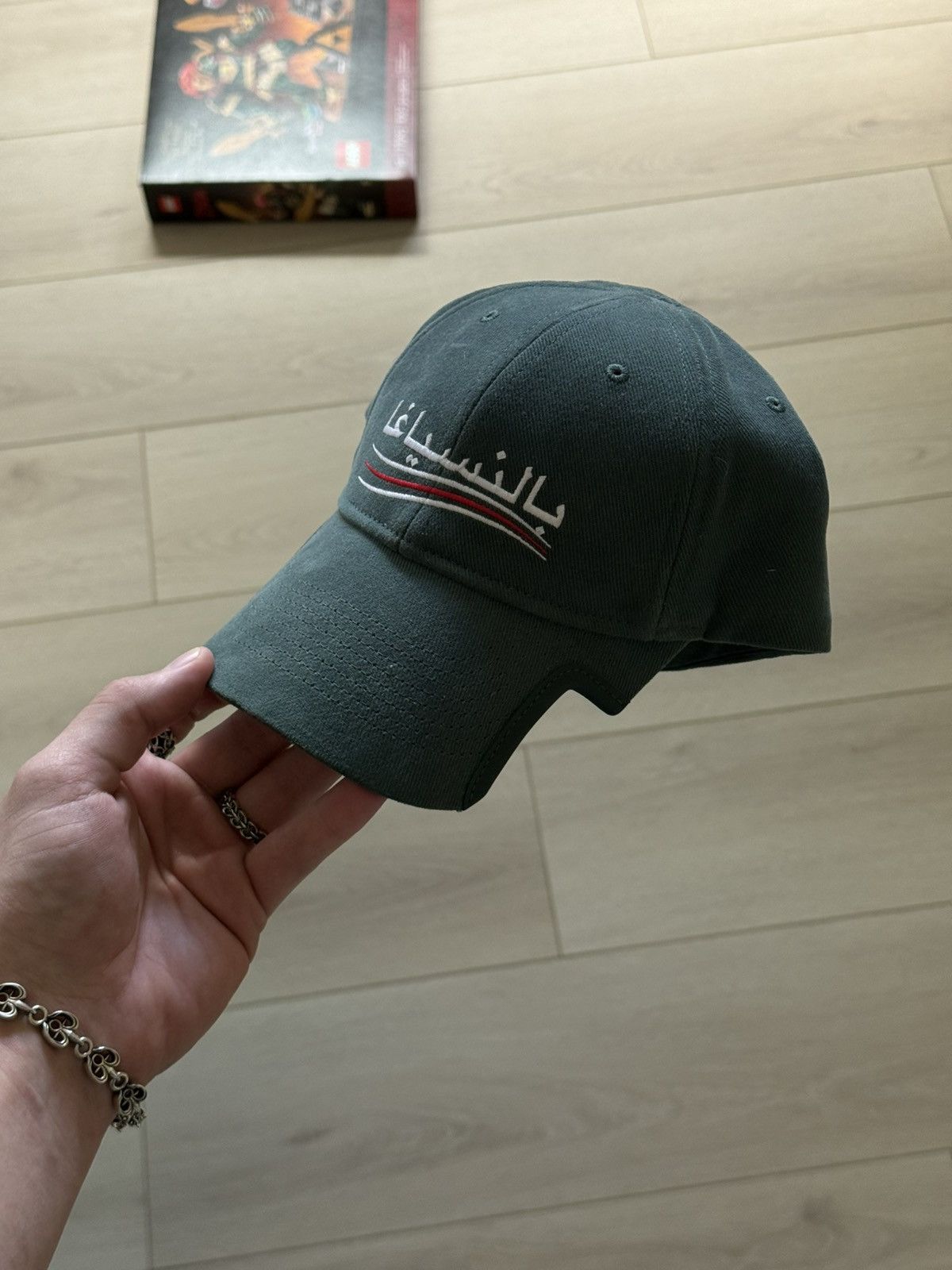 Balenciaga Balenciaga Political Cap (Arabic Text) Size ONE SIZE - 1 Thumbnail