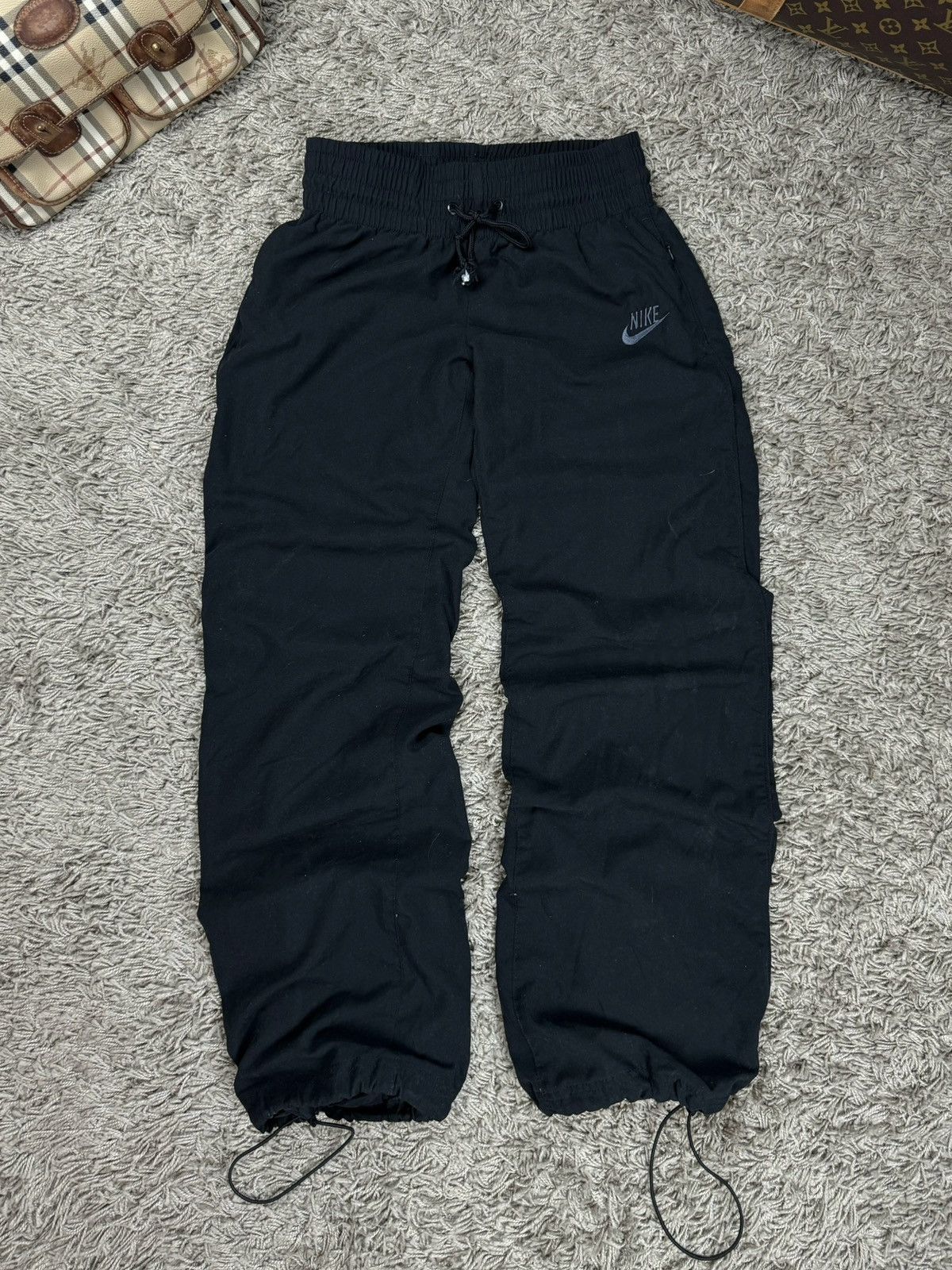 Nike Casual black pants Nike swoosh y2k original sportswear item Size 26" / US 2 / IT 38 - 1 Thumbnail