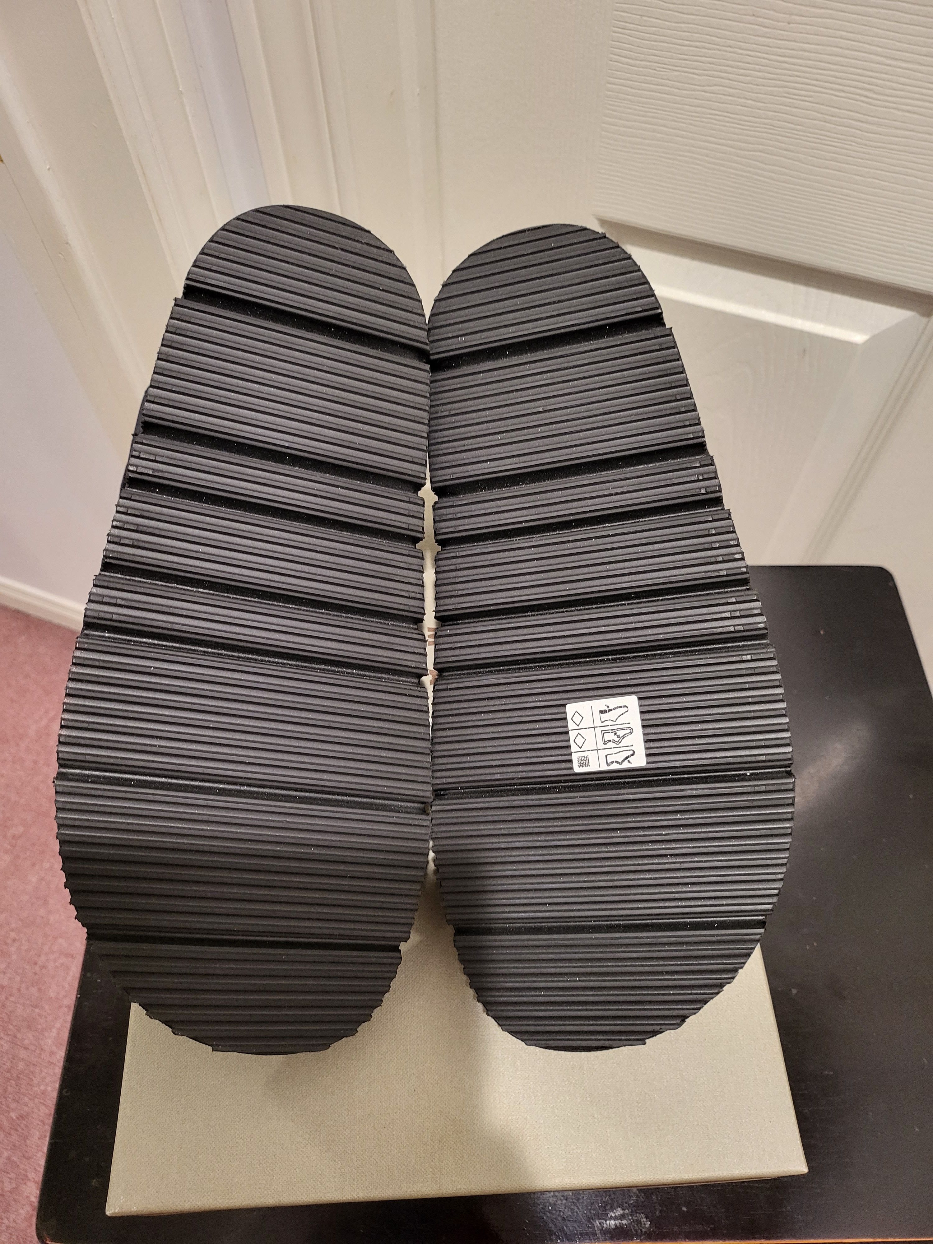 Marni Logo Tab Touch Strap Sandals - UNISEX Size US 8 / EU 41 - 7 Thumbnail