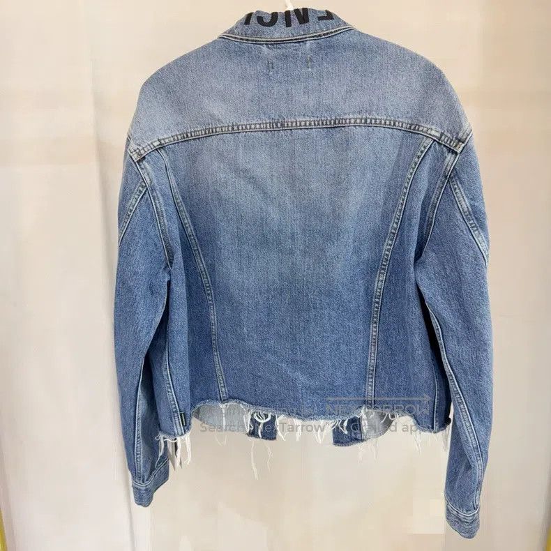 Balenciaga Balenciaga Collar Embroidered Logo Destroyed Fringe Denim Size XXS / US 00 / IT 34 - 2 Thumbnail