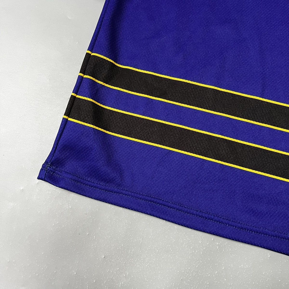 Red Bull Rare Vintage 2014 Red Bull Bauer Hockey Jersey size L y2k Size US L / EU 52-54 / 3 - 14 Thumbnail