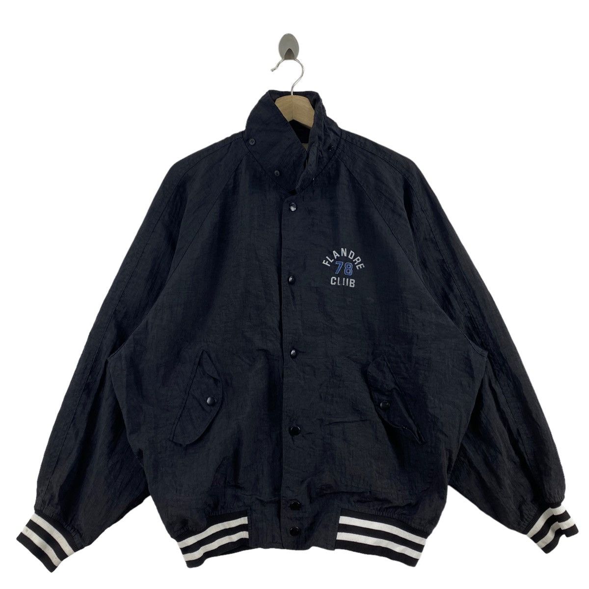 Vintage Vintage 90s FLANDRE CLUB 1978 Logo Print Black Bomber Jacket Size US M / EU 48-50 / 2 - 3 Thumbnail