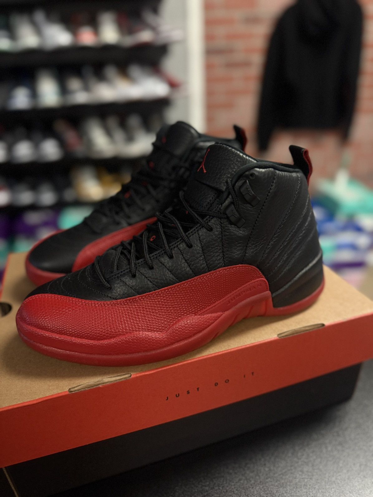 Jordan Brand × Nike Jordan 12 Flu Game Size 10.5 (2025) Brand New Size US 10.5 / EU 43-44 - 6 Thumbnail