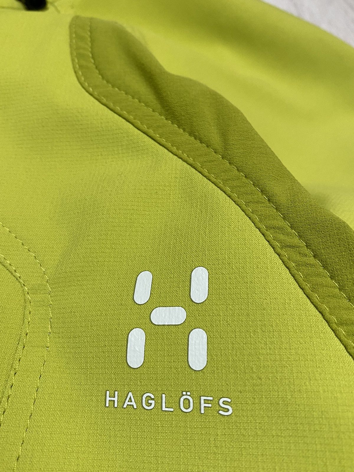 Haglofs HAGLOFS SCANDINAVIA AB WINDSTOPPER SIZE M Size US M / EU 48-50 / 2 - 5 Thumbnail