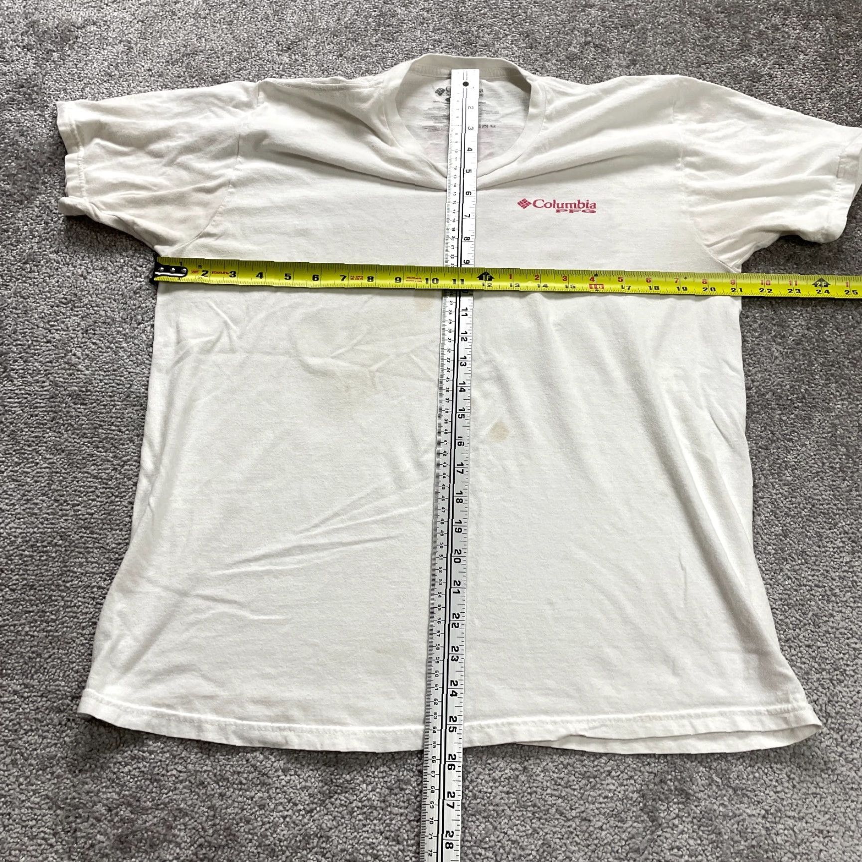 Logo 7 Columbia Shirt Mens Large White Short Sleeve Cotton Logo Outdoor Hiking Adult Regular T-Shirt White 90s Outdoor Mens Size US L / EU 52-54 / 3 - 6 Thumbnail