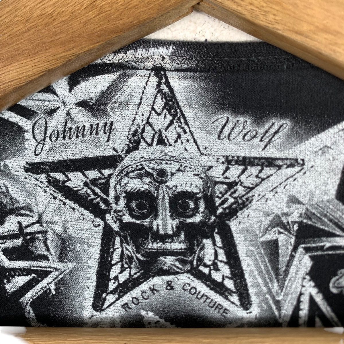 Vintage Johnny Wolf Rock Couture Vneck Long Sleeve Shirt Size US S / EU 44-46 / 1 - 8 Thumbnail