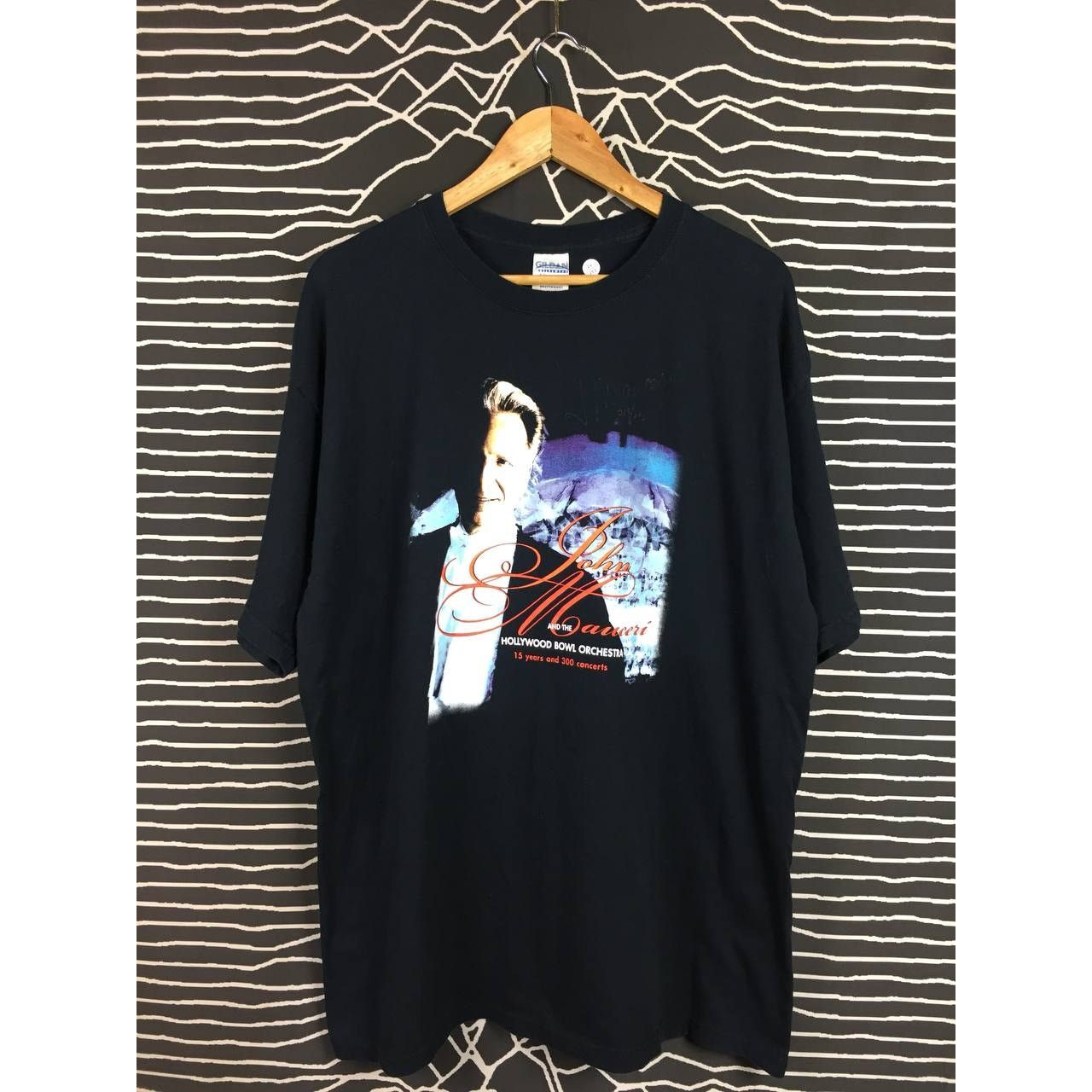 Band Tees × Gildan × Vintage Vtg Y2K John Manceri & The Hollywood Bowl Orchestra Tee Size US XL / EU 56 / 4 - 1 Thumbnail