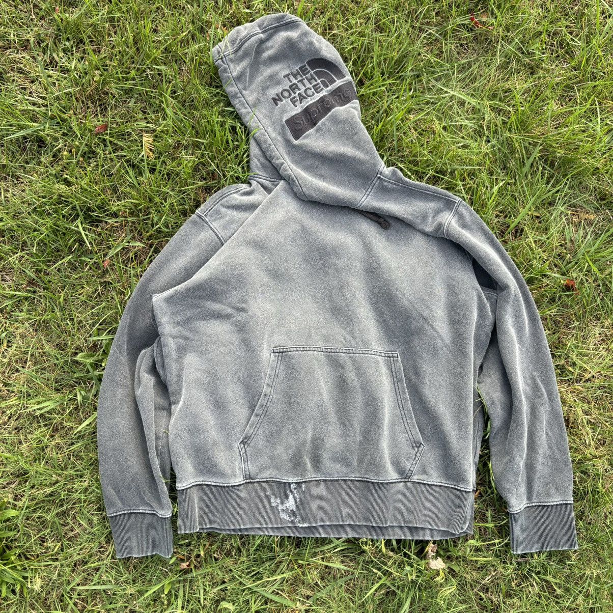 Supreme x North Face Pigment Dyed Hoodie