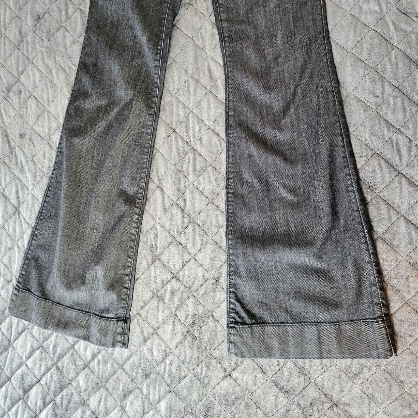 Ann Taylor ANN TAYLOR LOFT Jeans Dark Wash Wide-Leg 4 Women, INSEAM 32, MID Rise, Cotton Polyester Spandex, Denim, 30W Regular Length Size 27" / US 4 / IT 40 - 2 Thumbnail