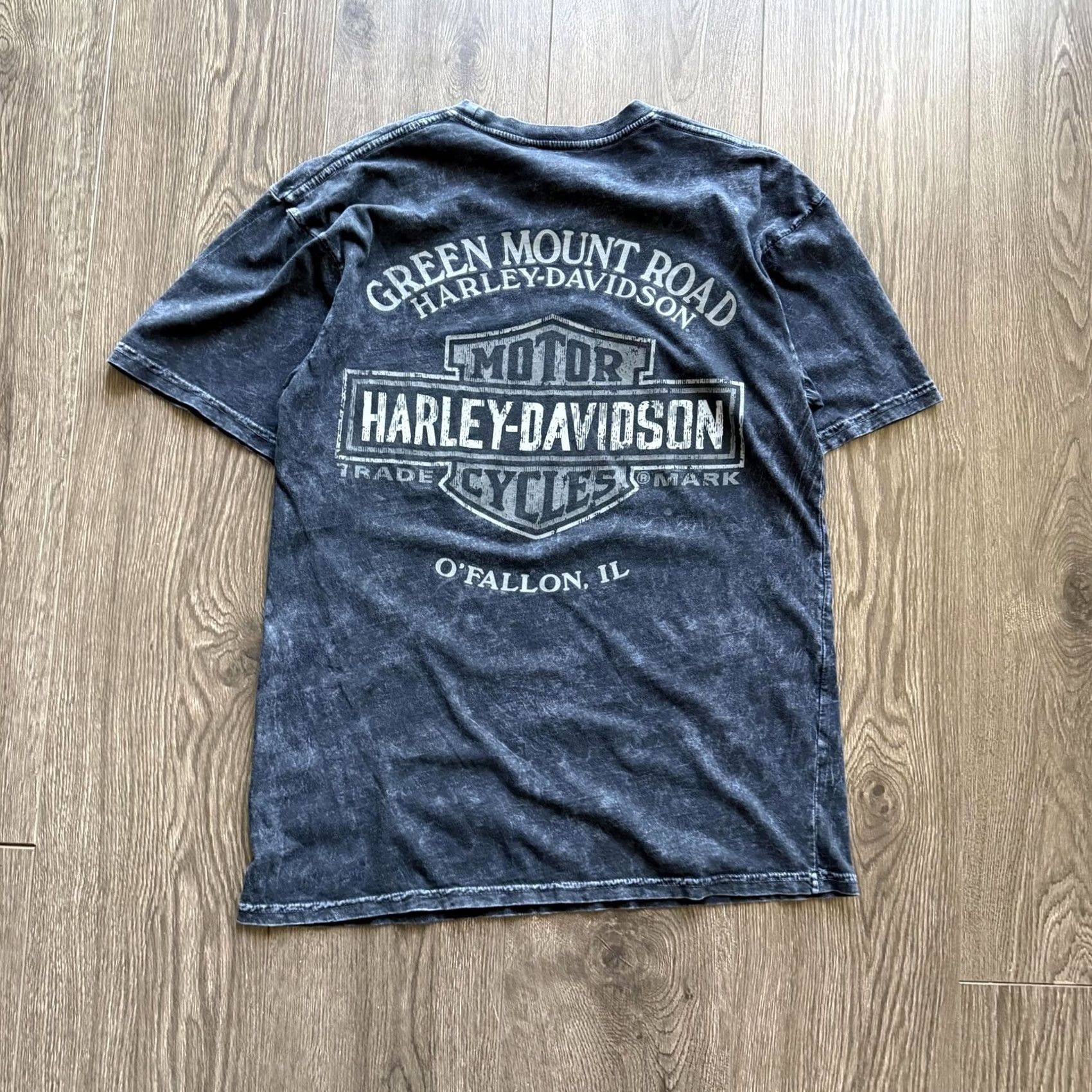 Harley Davidson VINTAGE Harley-Davidson Tee Shirt Mens M Black Green Skull Biker Graphic Front Back Decal O'Fallon IL Size US M / EU 48-50 / 2 - 6 Thumbnail