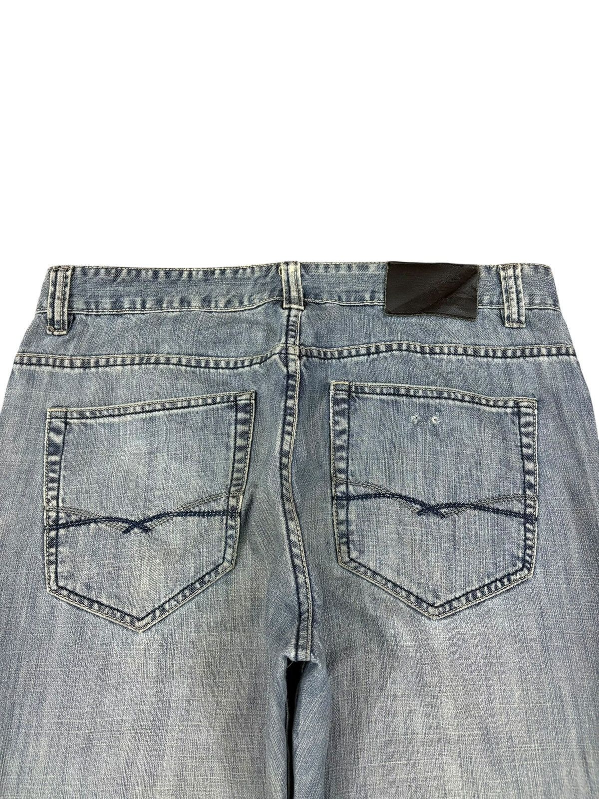 Giorgio Armani Vintage Giorgio Armani Faded Wash Distressed Loose Jeans Size US 34 / EU 50 - 8 Thumbnail