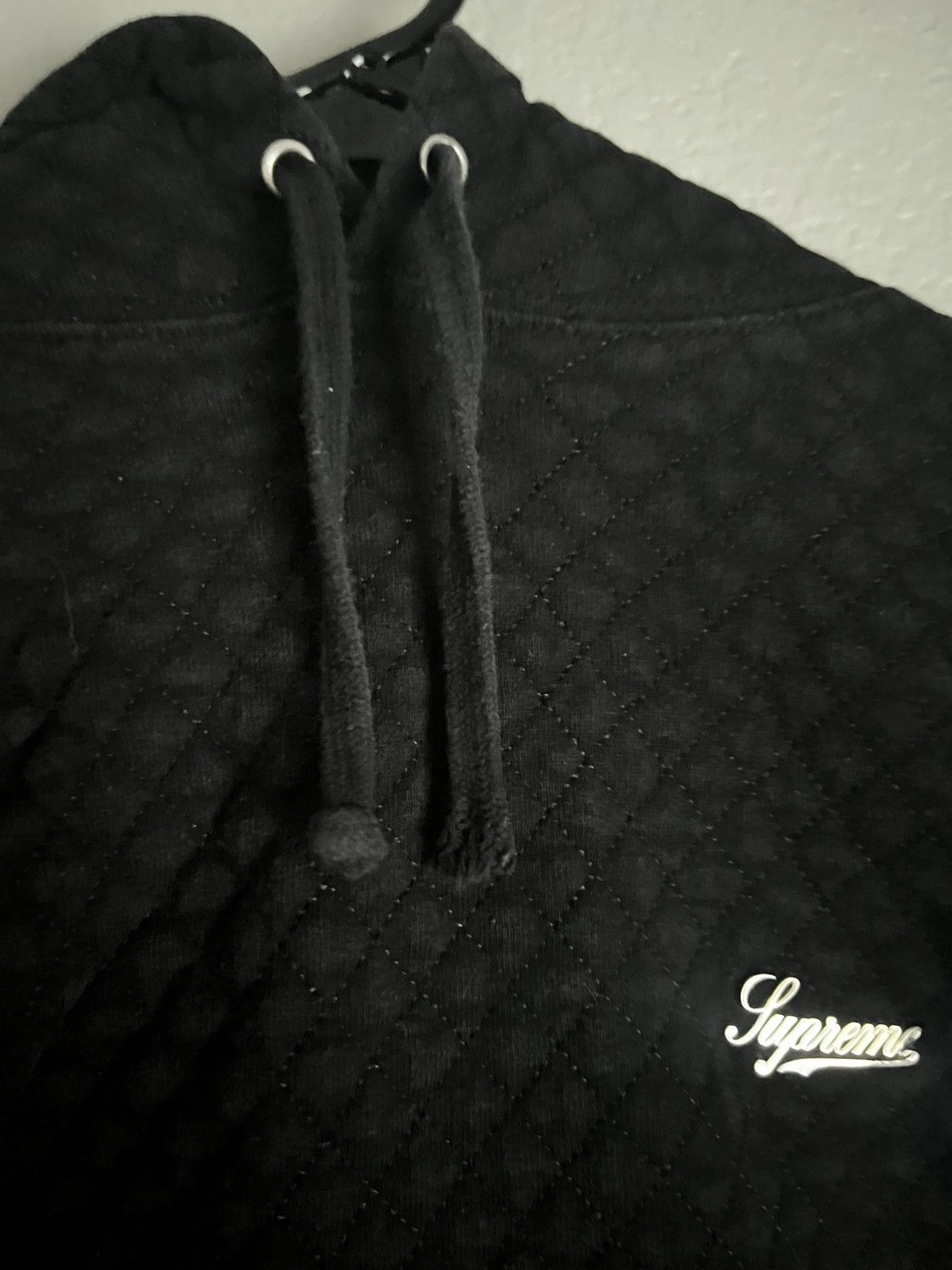 Supreme Supreme Black hoodie with silver Plate Logo Size US M / EU 48-50 / 2 - 3 Thumbnail