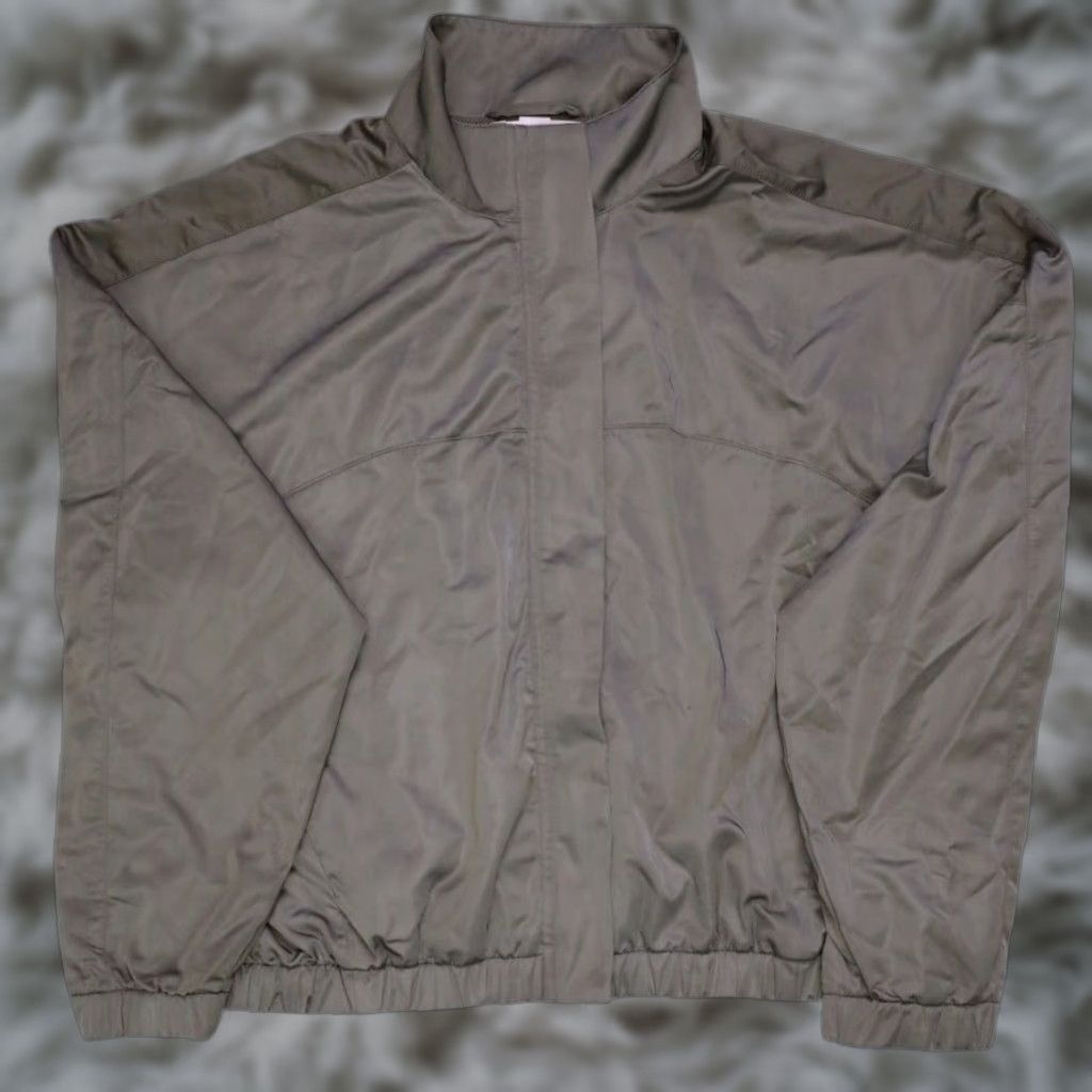Victoria's Secret Victoria's Secret Windbreaker Jacket Women XL Green Full Zip Windbreaker Jacket XL Green VSX Lux Glossy Full Zip Casual Travel Size XL / US 12-14 / IT 48-50 - 1 Thumbnail