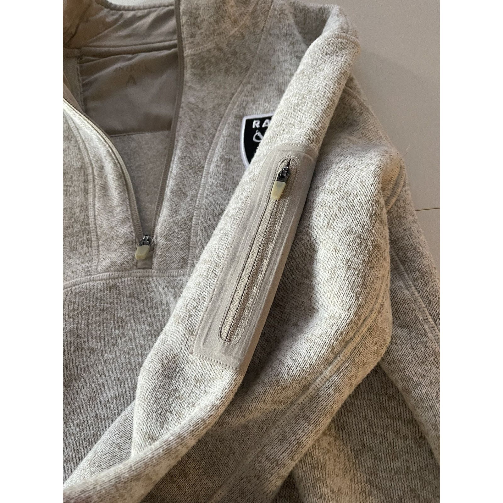 Antigua Antigua Oakland Raiders NFL 1/4 Zip Fleece Cream Size Medium Size US M / EU 48-50 / 2 - 10 Thumbnail