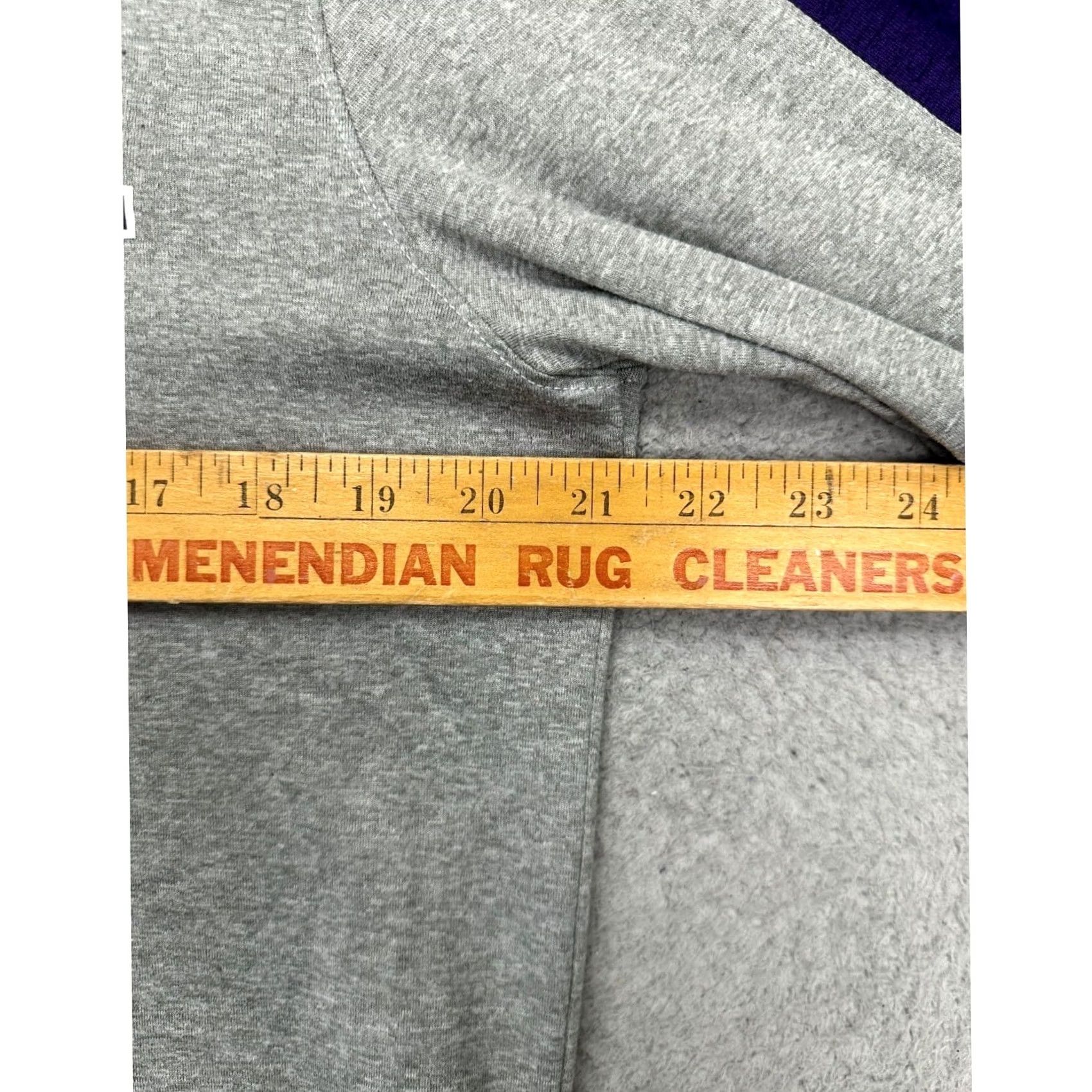 Under Armour VINTAGE New York University Under Armour Shirt Mens Medium Grey Heatgear Hoodie Pullover Size US M / EU 48-50 / 2 - 7 Thumbnail