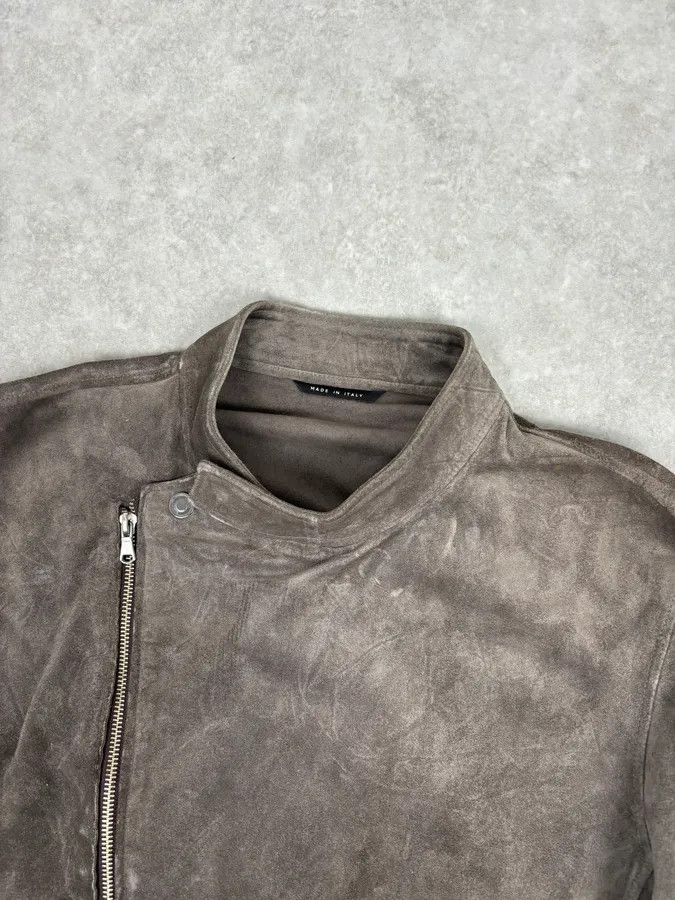 Gucci 2000s Gucci Grey Suede Asymmetrical Zip Biker Jacket by Tom Ford Size US M / EU 48-50 / 2 - 4 Thumbnail