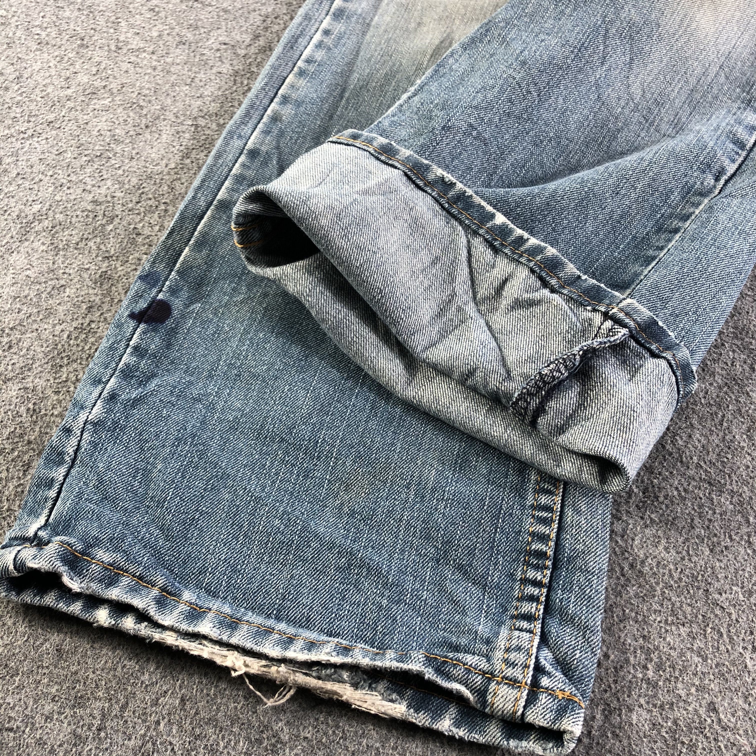 Levi's Vintage Blue Wash Levis 559 Jeans-J2998 Size US 33 - 7 Thumbnail