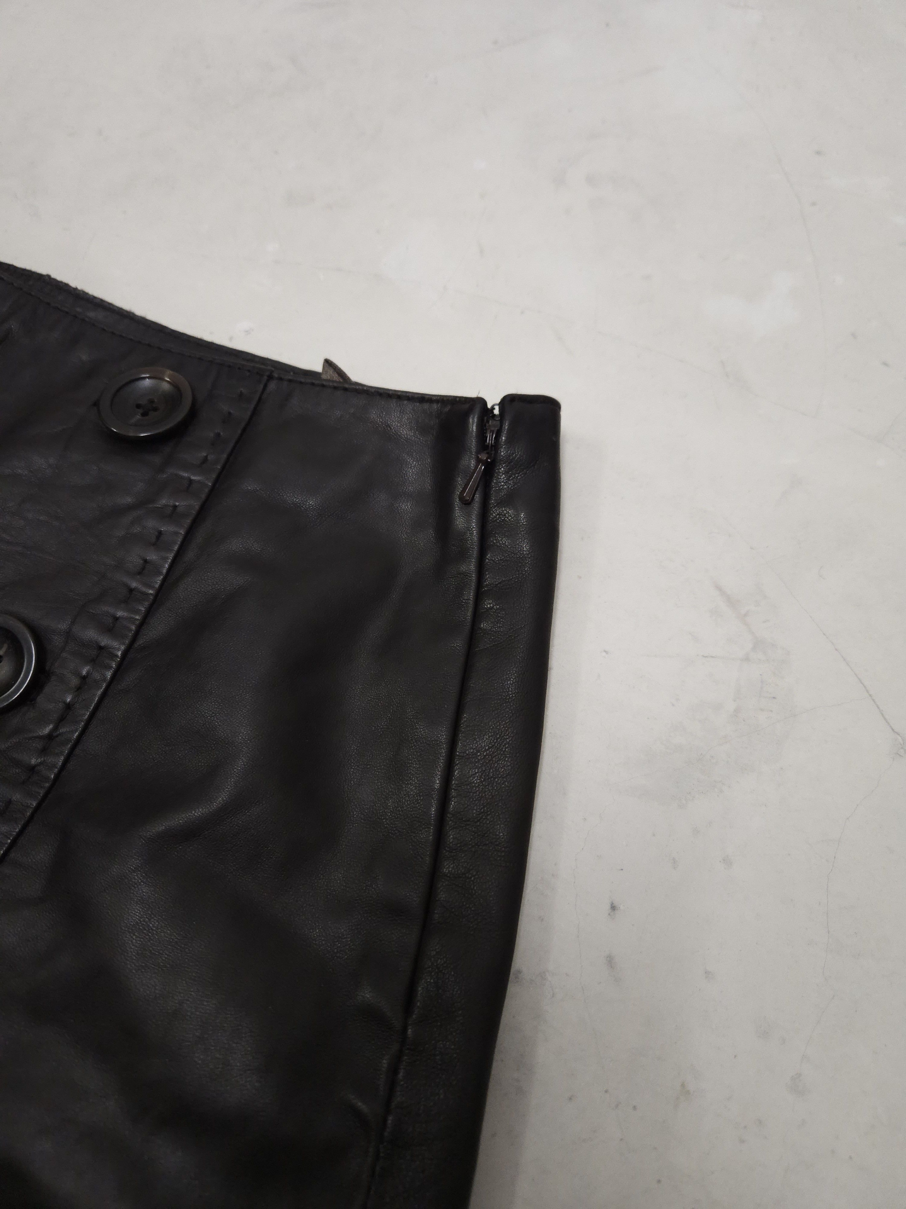 Max Mara × Weekend Max Mara Max mara leather mini skirt Size 26" / US 2 / IT 38 - 10 Thumbnail