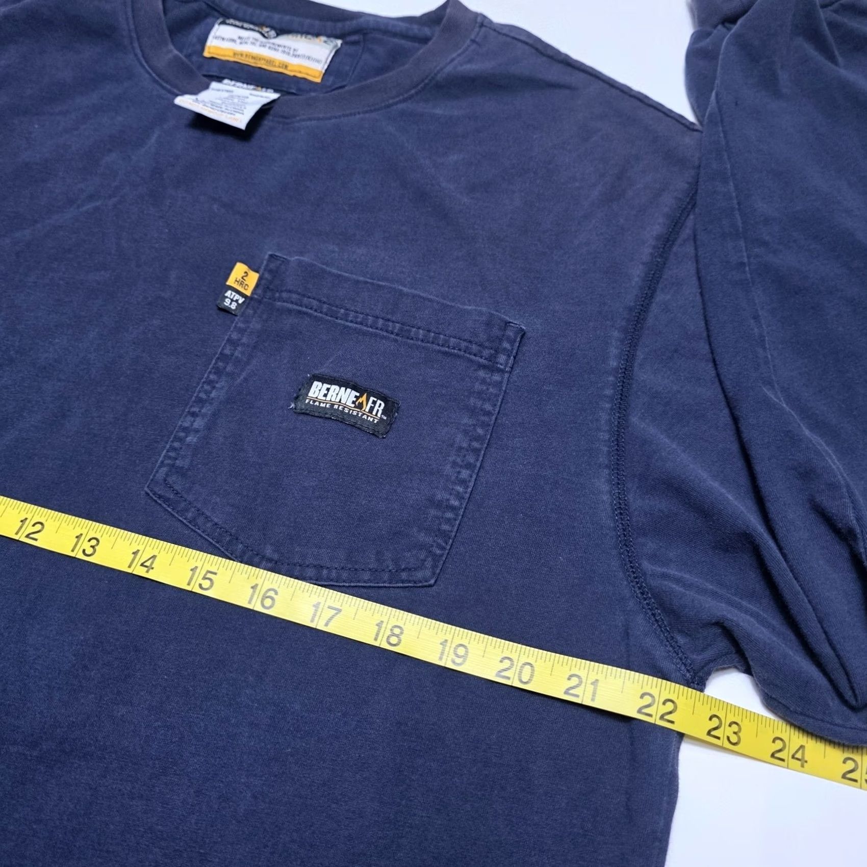 Vintage Berne Flame Resistant Crewneck Pocket T-Shirt Long Sleeve Size Large Tall Blue Men Size US L / EU 52-54 / 3 - 7 Thumbnail