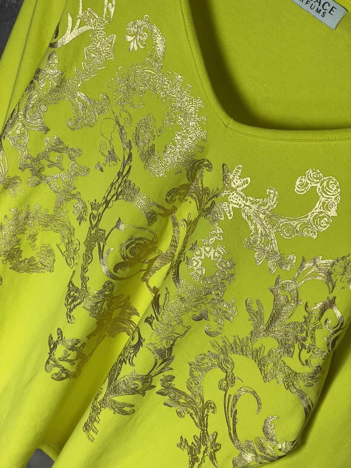 Versace × Vintage Versace Parfums line yellow diamond Y2K vintage t shirt Size M / US 6-8 / IT 42-44 - 17 Thumbnail