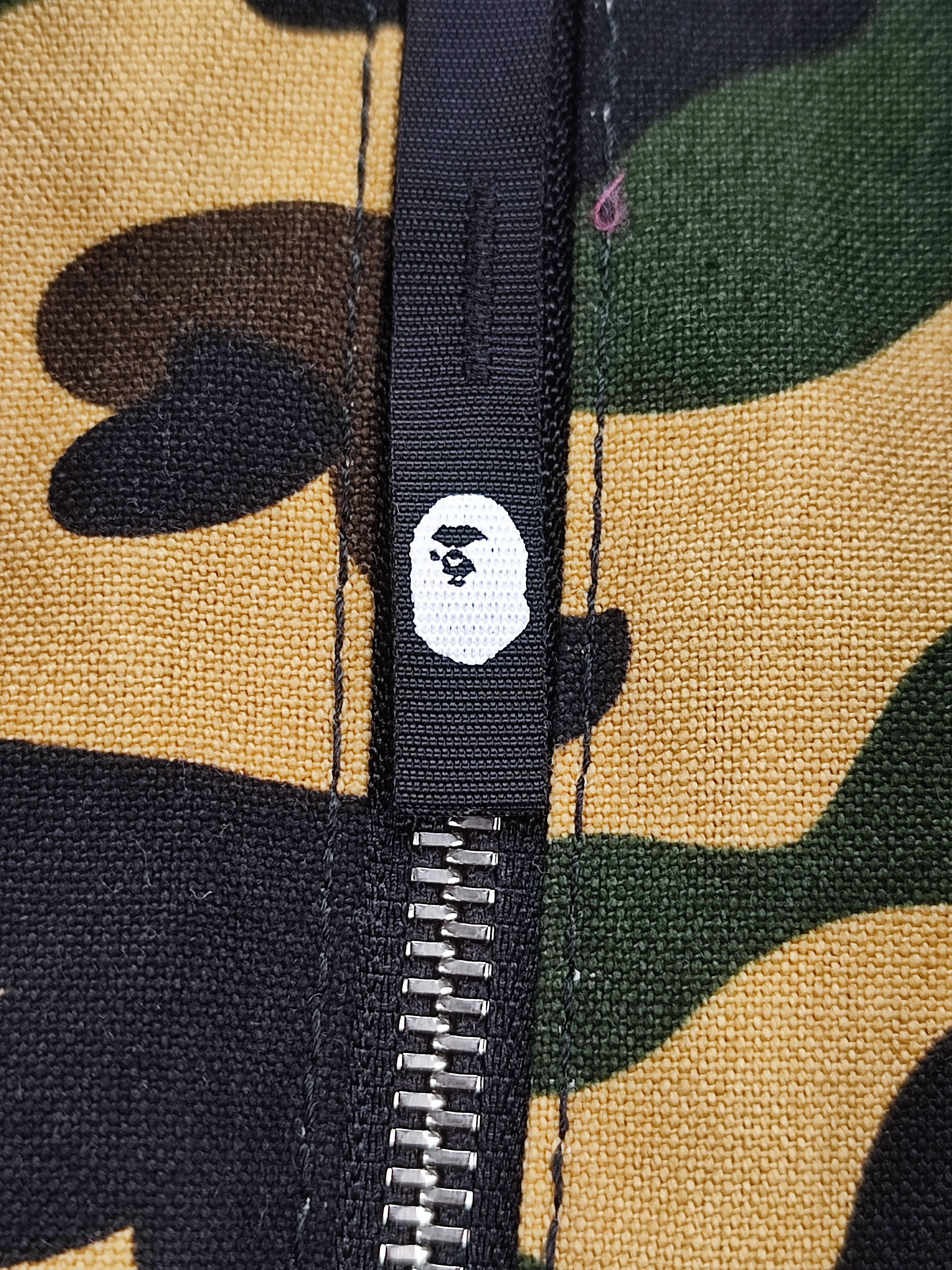 Bape BAPE A Bathing Ape 1st Camo Shoulder Bag Size ONE SIZE - 12 Thumbnail