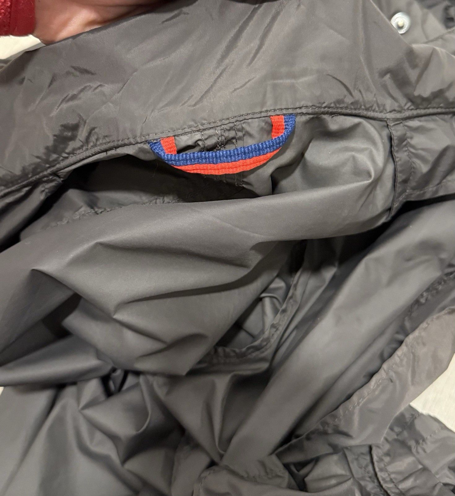 Moncler Vintage Moncler Womens Light Nylon Jacket Rain size 1 Size S / US 4 / IT 40 - 19 Thumbnail