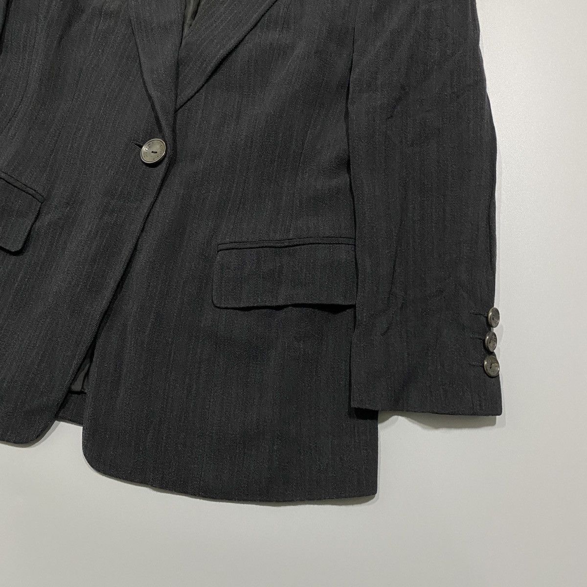 Gucci 1995 Gucci - Tom Ford Single Breasted Striped Blzer Size M / US 6-8 / IT 42-44 - 4 Thumbnail