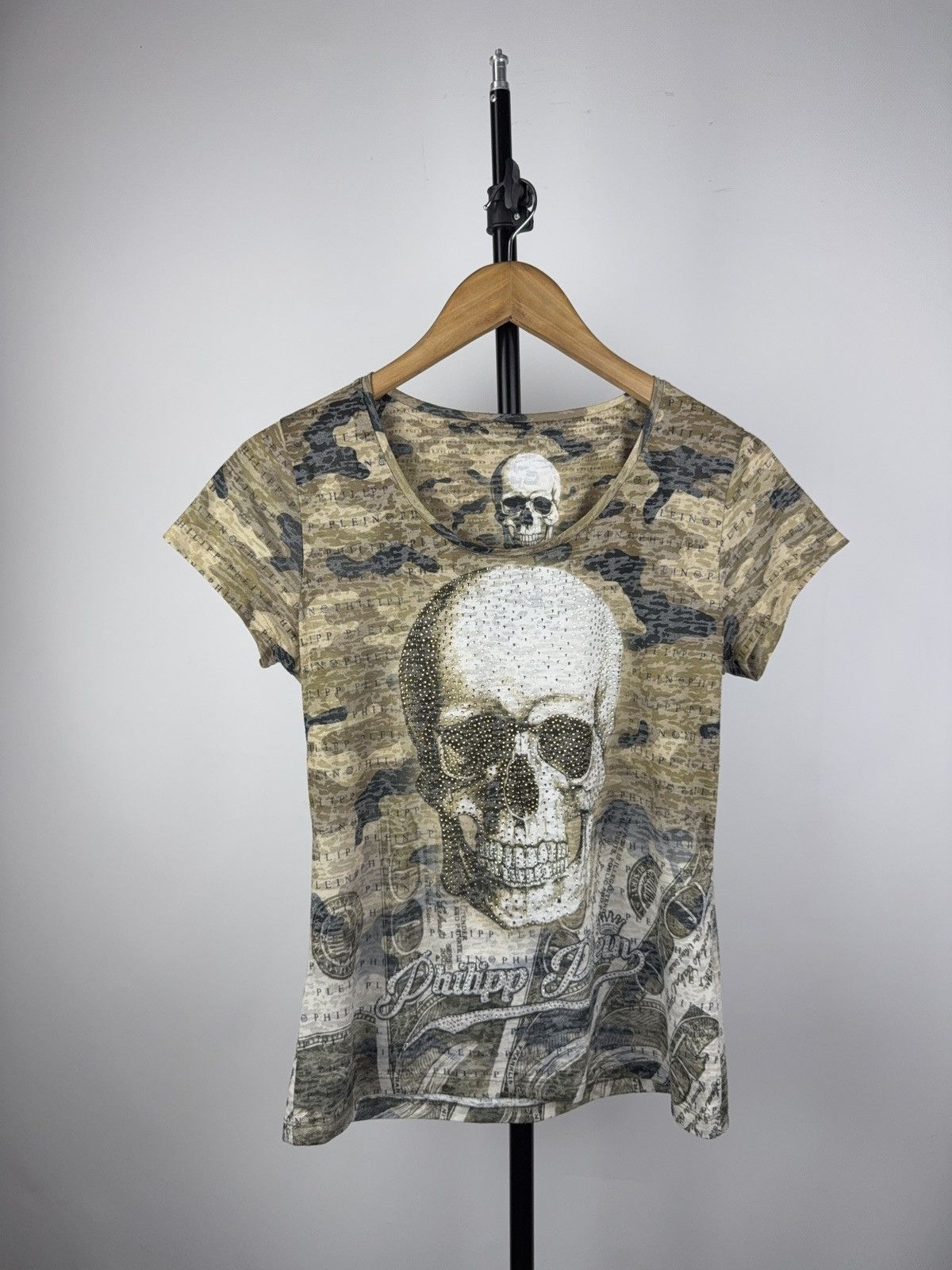 Vintage Vintage 00s Y2K Skull Punk Rock Retro style T Shirt Size M / US 6-8 / IT 42-44 - 1 Thumbnail