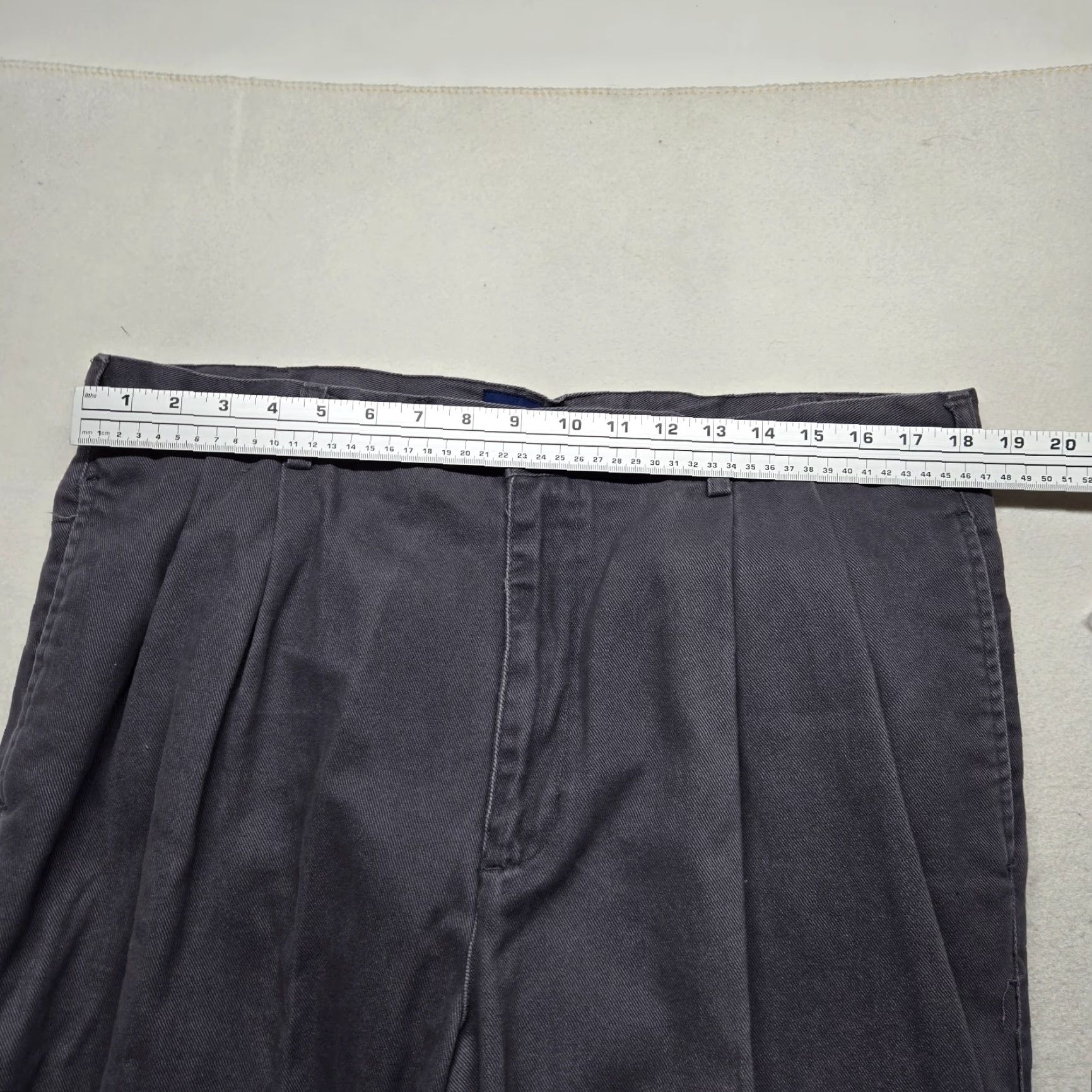 Club Room Club Room Jeans Adult Men Denim Pants Black 100% Cotton size 40 X 30 5-Pocket Design Inseam 32 Regular Jeans Mens Black Denim Pants Size US 40 / EU 56 - 4 Thumbnail