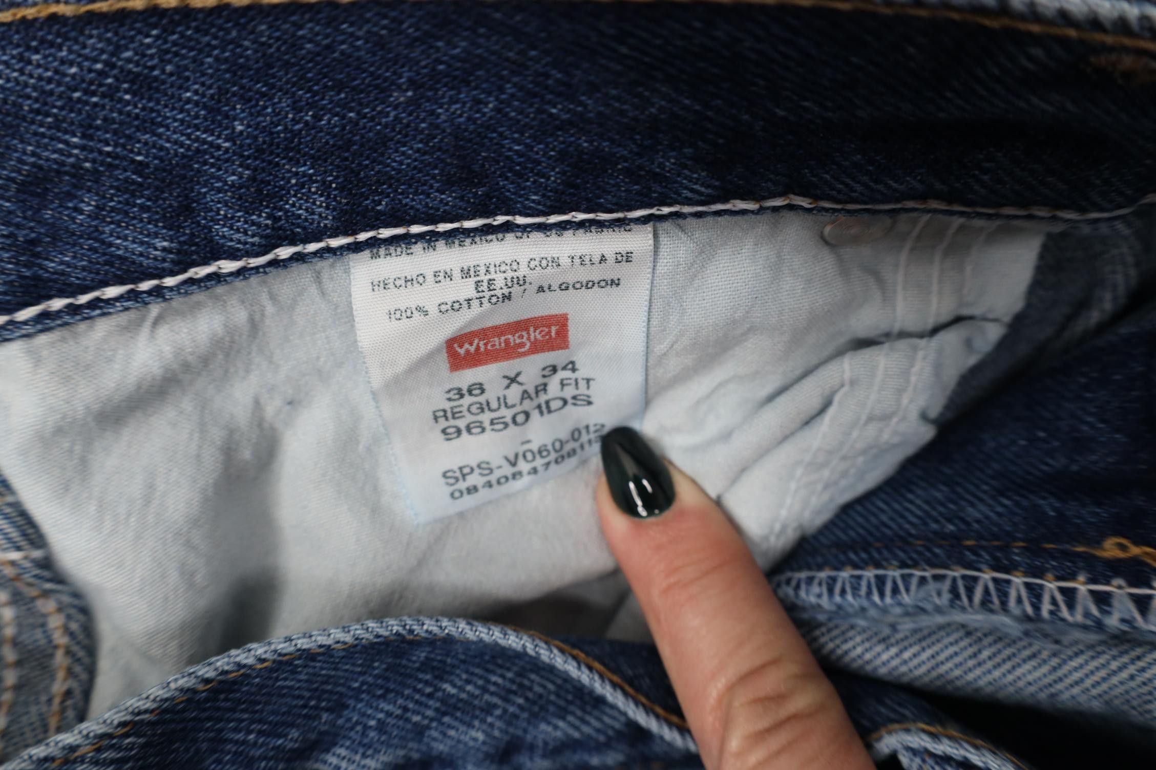 Wrangler Deadstock Vintage Y2K Wrangler Fit Straight Leg Denim Jeans Size US 36 / EU 52 - 6 Thumbnail