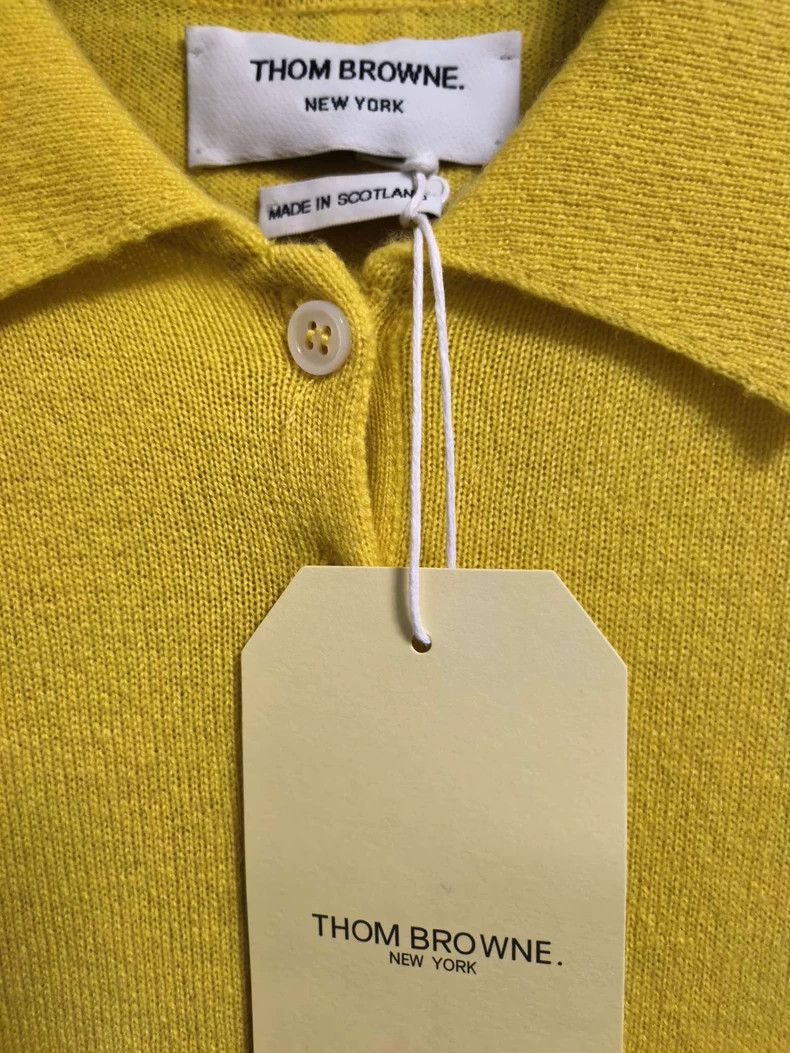 Thom Browne Thom Browne size0 Lemon yellow four stripes pure cashmere s Size US XS / EU 42 / 0 - 3 Thumbnail
