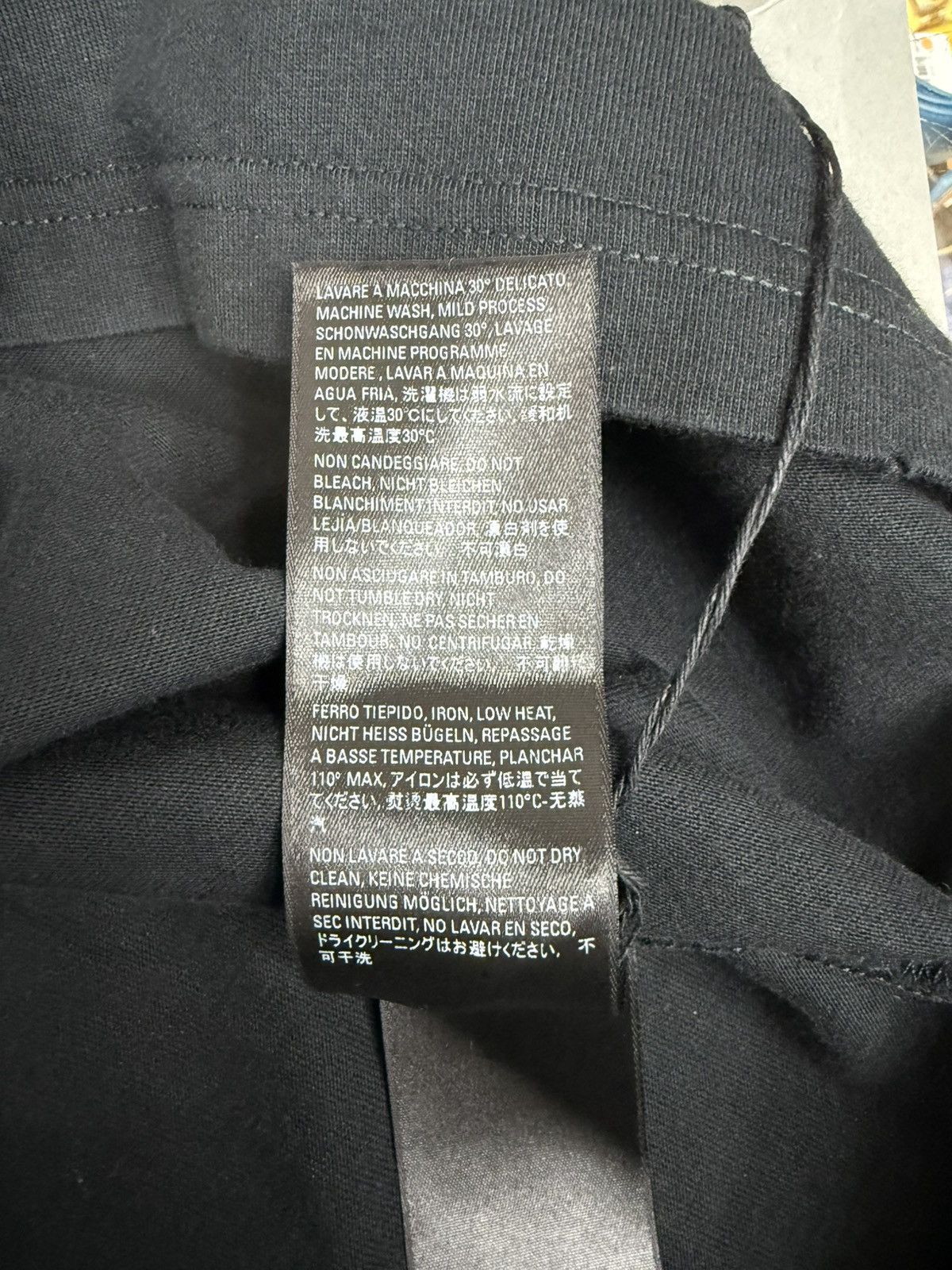 Balenciaga NEW Balenciaga Embroidered Double B Logo T-Shirt size Large Size US L / EU 52-54 / 3 - 12 Thumbnail