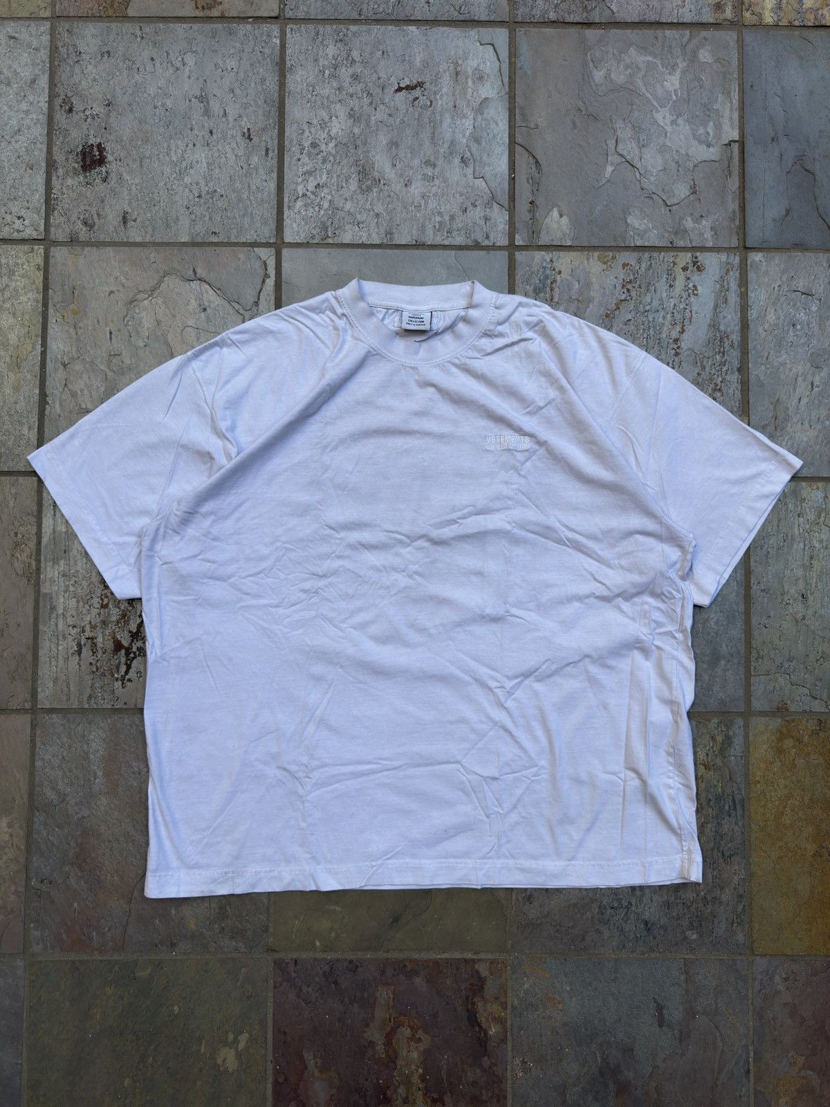 DRINKING PROBLEM Tee VETEMENTS （ヴェトモン） VETEMENTS】【2018AW】【Fuck Tee】【Drinking Problem