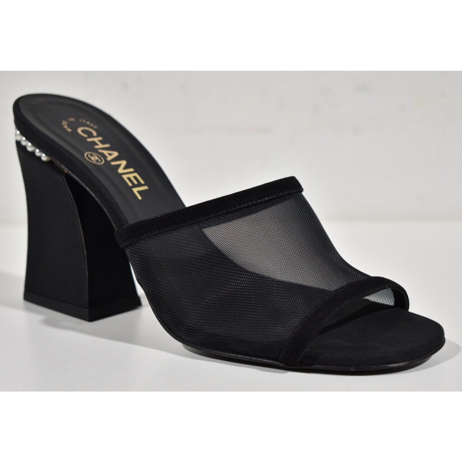 Chanel 22A Pearl CC Logo Block Heel Backless Mule Sandal Pump 40.5 Size US 10.5 / IT 40.5 - 3 Thumbnail