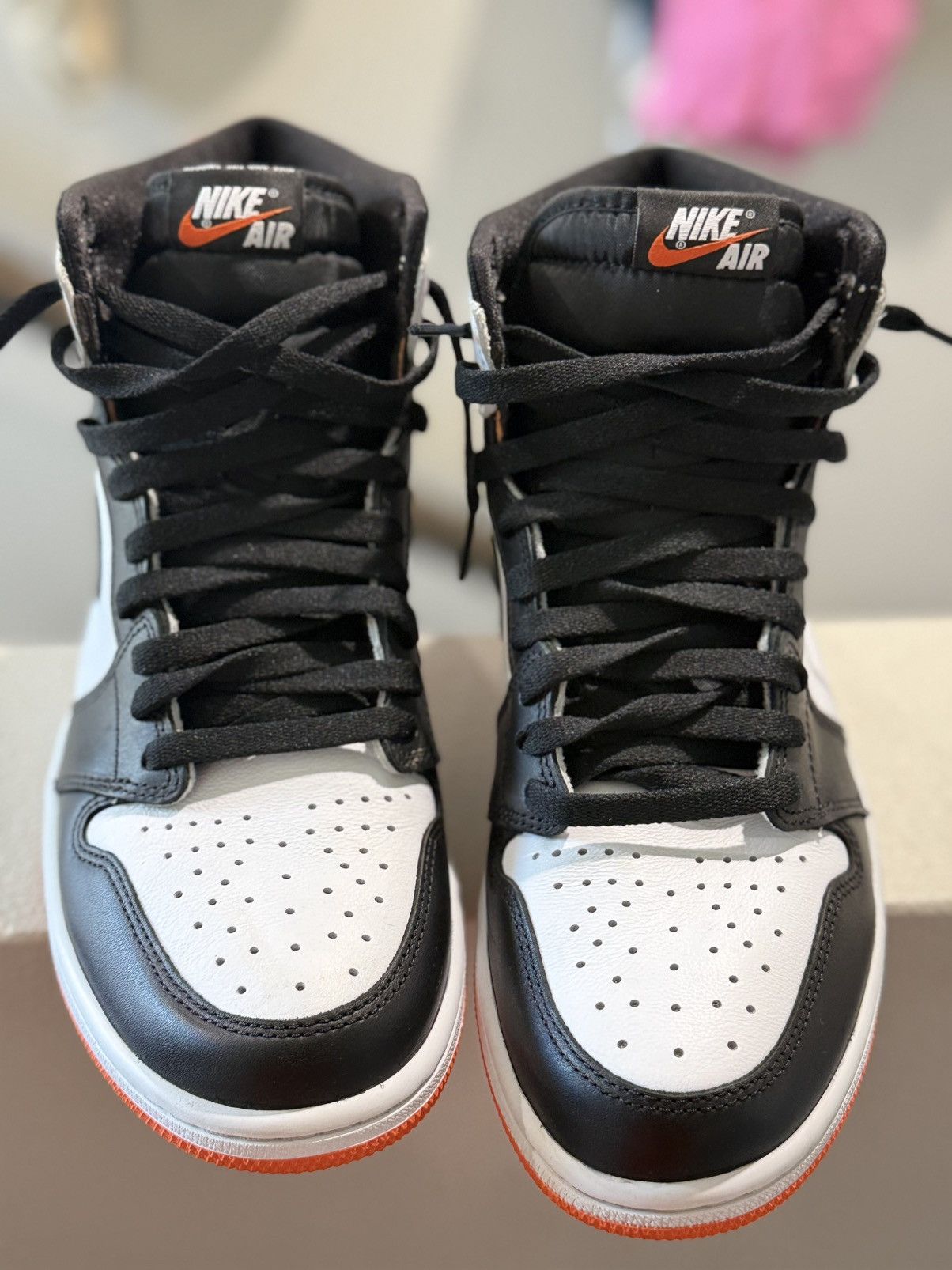 Jordan Brand Nike Air Jordan 1 Electro Orange Size 10 Size US 10 / EU 43 - 4 Thumbnail