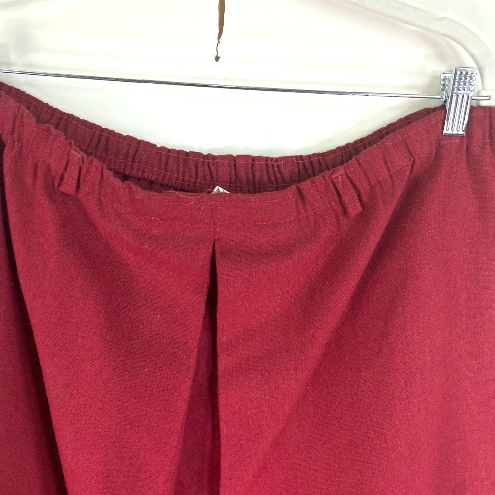 Vintage VINTAGE Valarie Wool Blend Pleated Skirt Women's Size 36 Knee Length Red 80s Pencil/Straight Womens Size 36 Red Vintage Skirt Size 25" / US 0 / IT 36 - 3 Thumbnail