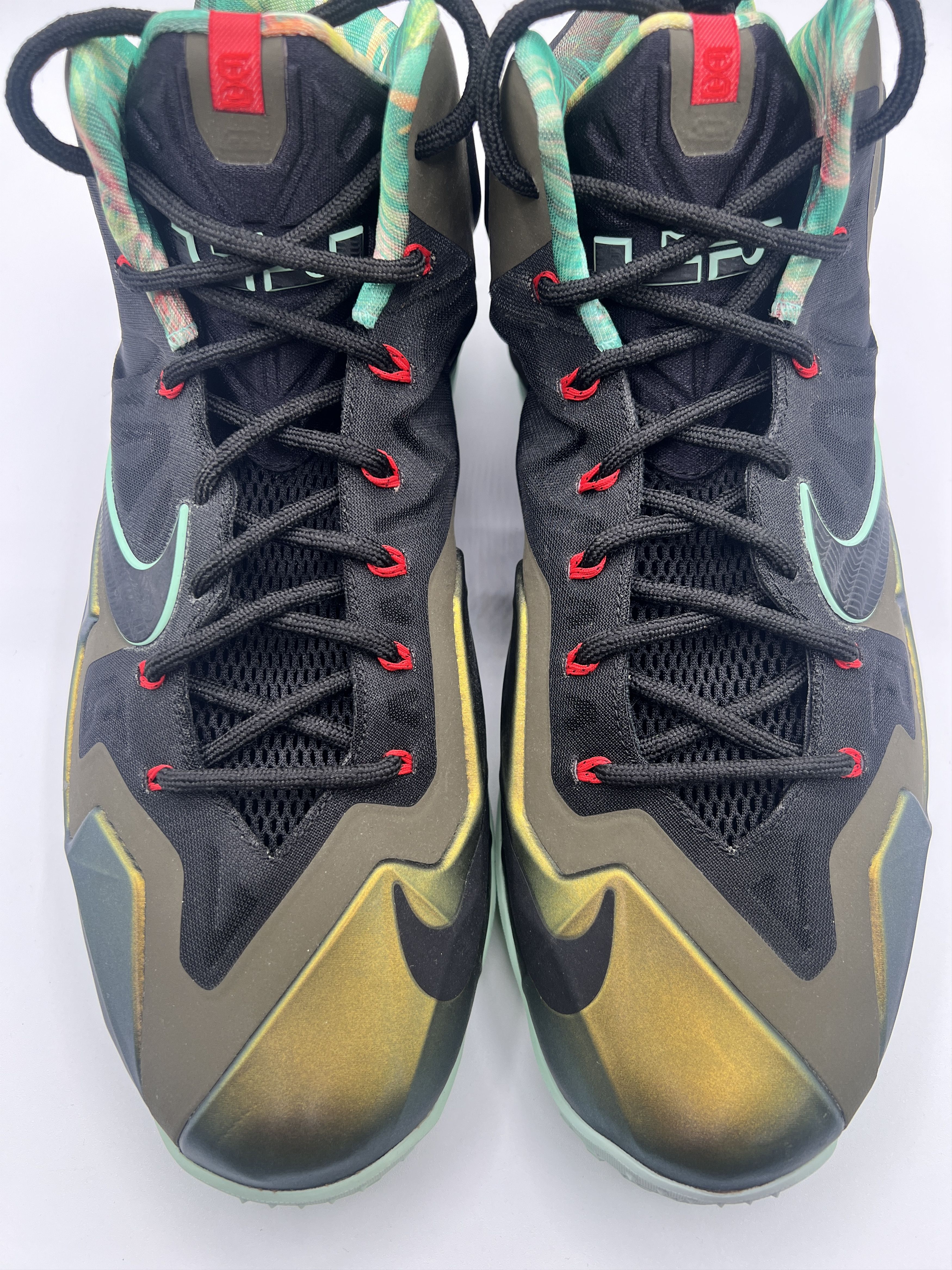 Nike Nike LeBron 11 King's Pride Size US 13 / EU 46 - 5 Thumbnail
