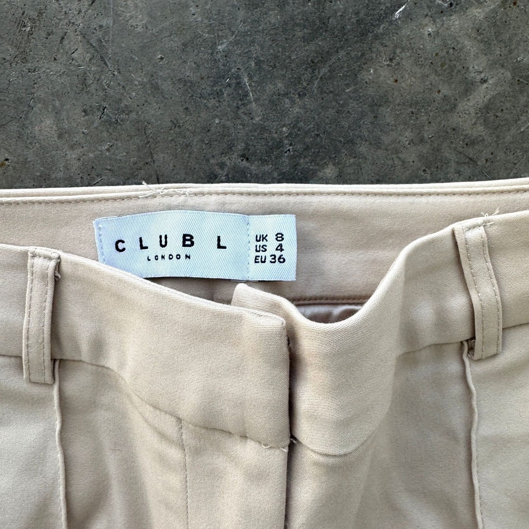 Vintage VINTAGE Club London Wide Leg Flare Trouser Women’s Cream Beige Pants SZ 4 MSRP 25 Women Size 27" / US 4 / IT 40 - 3 Thumbnail