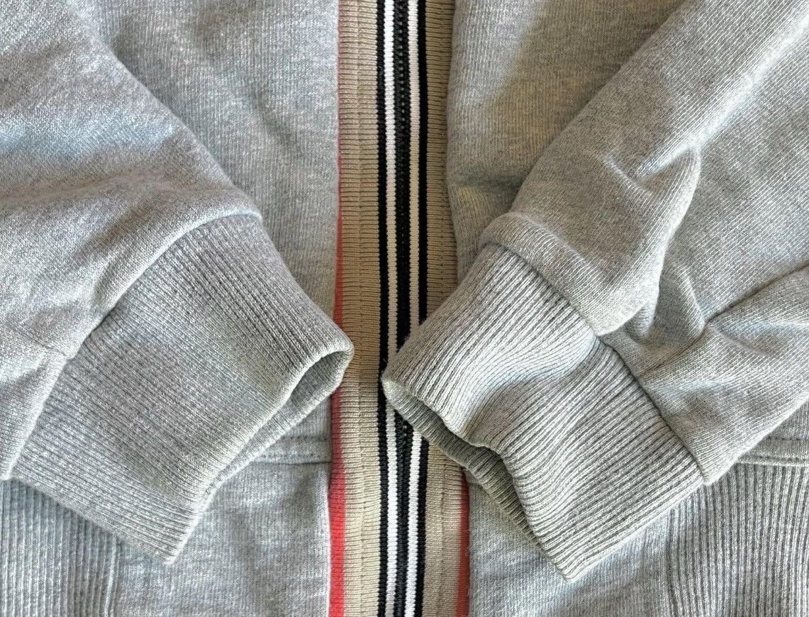 Burberry BURBERRY⚡️Men Size XS "Lexington" Icon stripe gray zip hoodie Size US XS / EU 42 / 0 - 7 Thumbnail