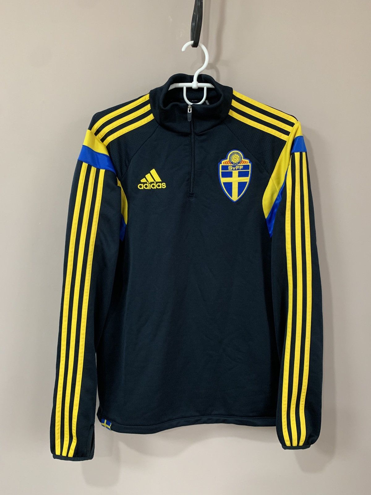 Adidas Sweden 2014 Football Sweatshirt Adidas Soccer Size S Size US S / EU 44-46 / 1 - 1 Thumbnail