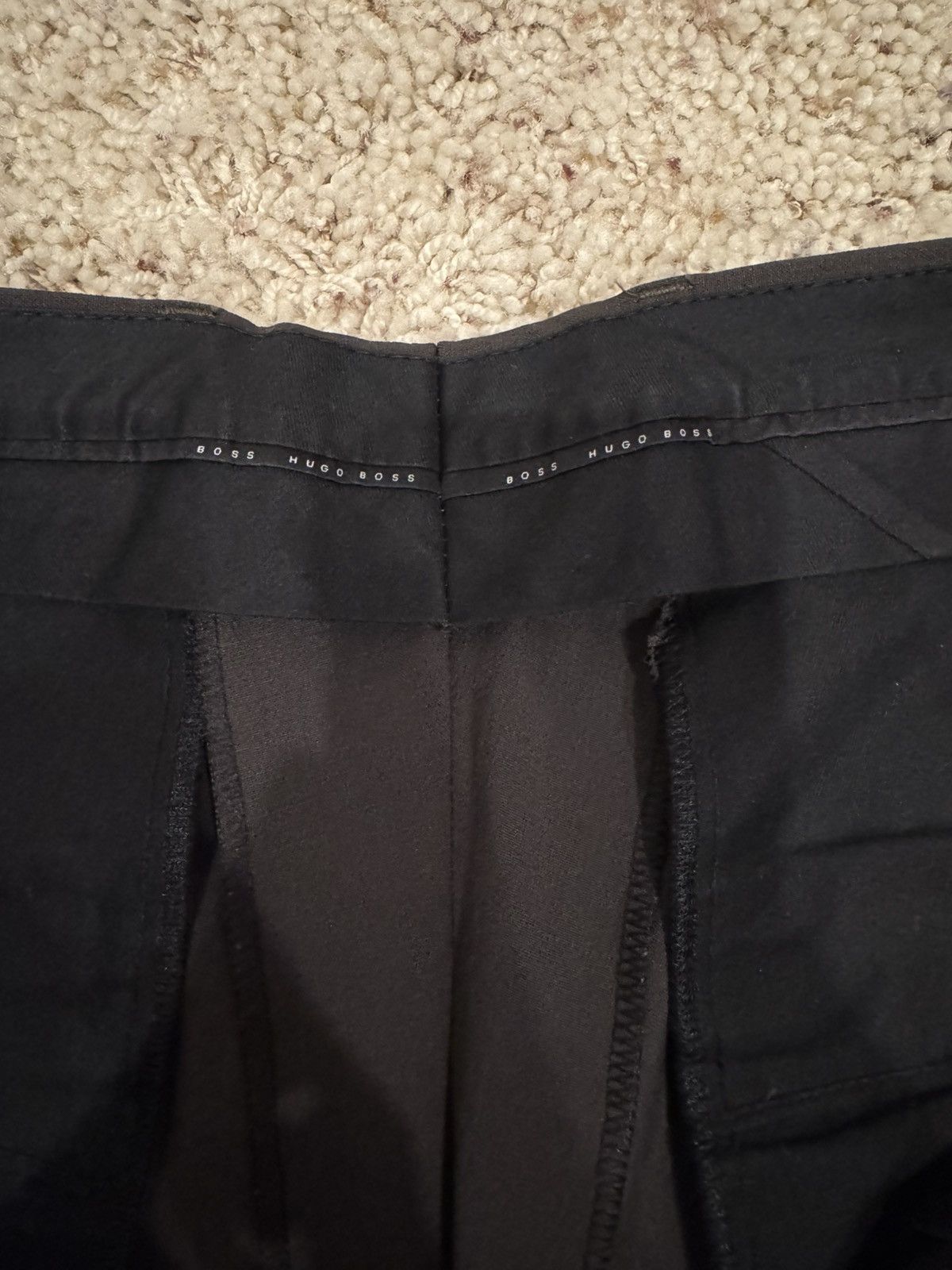 Hugo Boss Hugo Boss Wool Trousers Dark Olive 36R Size 36R - 4 Thumbnail