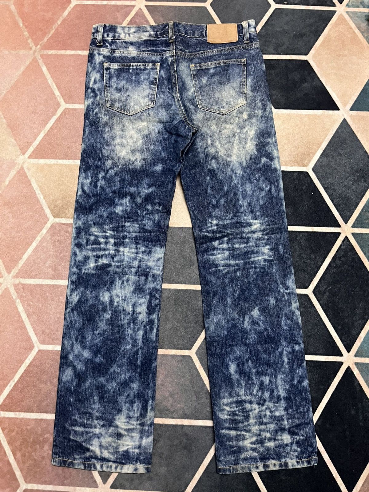 Japanese Brand strawberry leaves japanese brand acid wash jeans Size US 33 - 11 Thumbnail