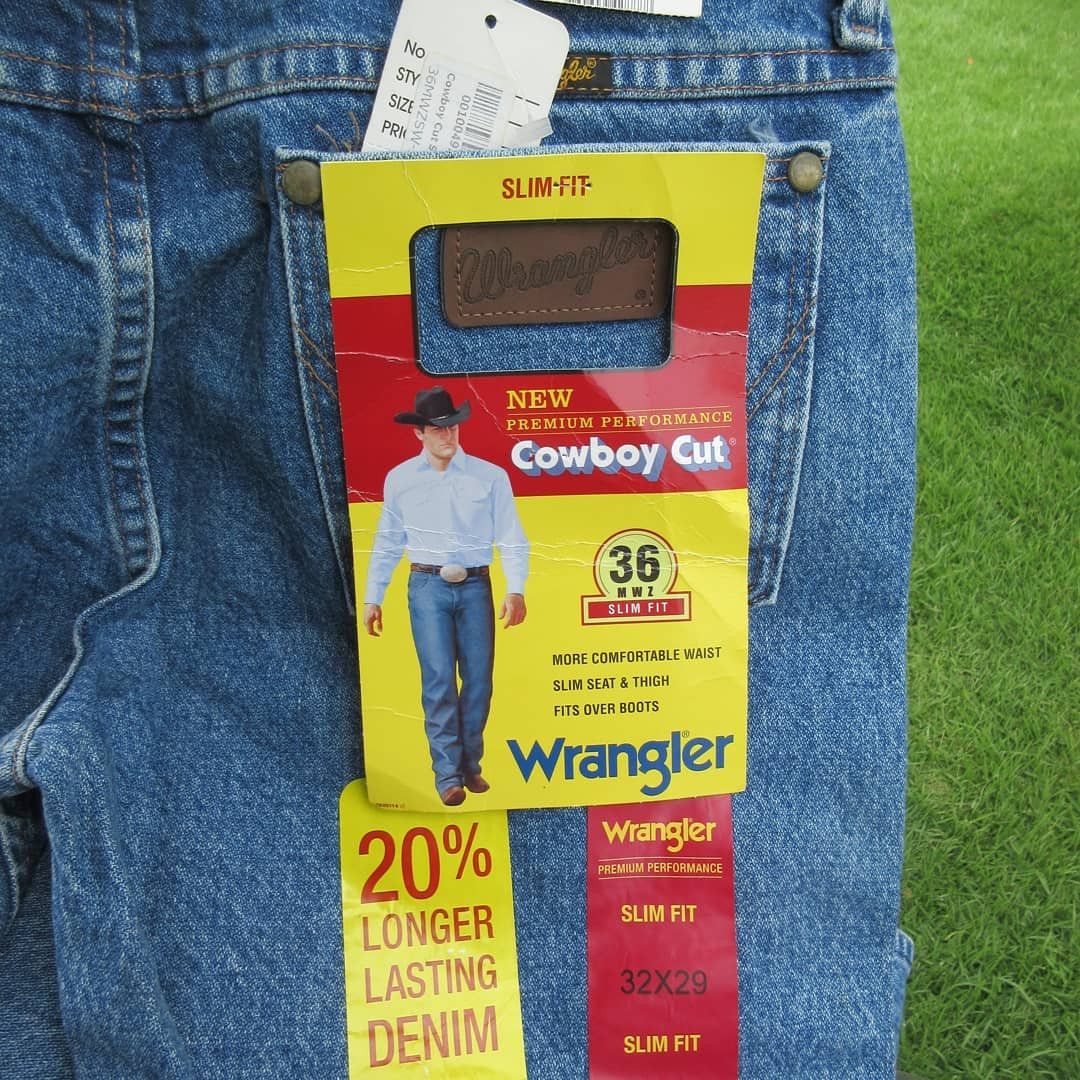 Wrangler Wrangler 20” parallel Flemings Supatuf Bootcut Size 31 Size US 31 - 5 Thumbnail
