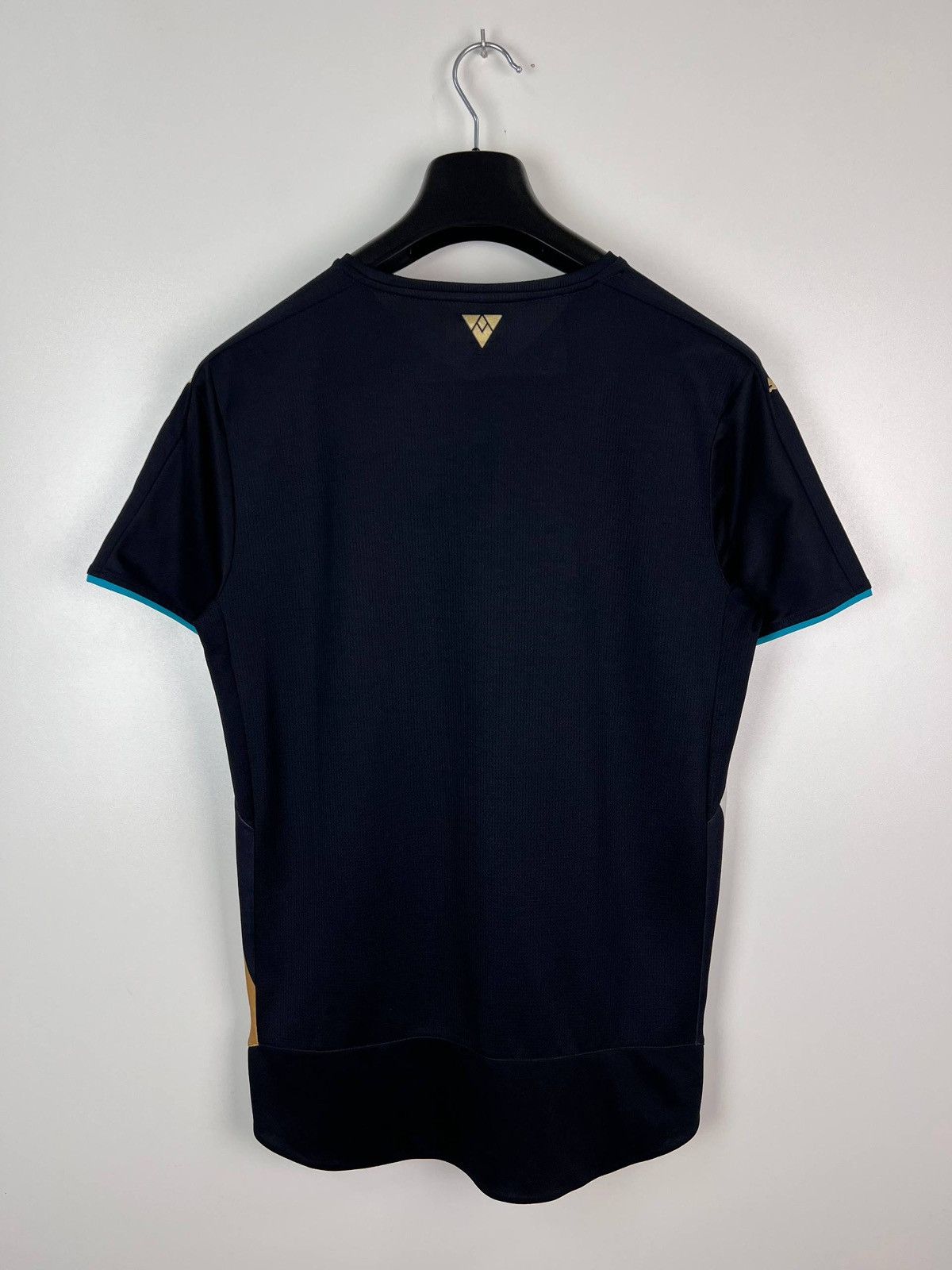 Puma Arsenal Puma 2015/16 jersey t-shirts size M Size US M / EU 48-50 / 2 - 2 Thumbnail