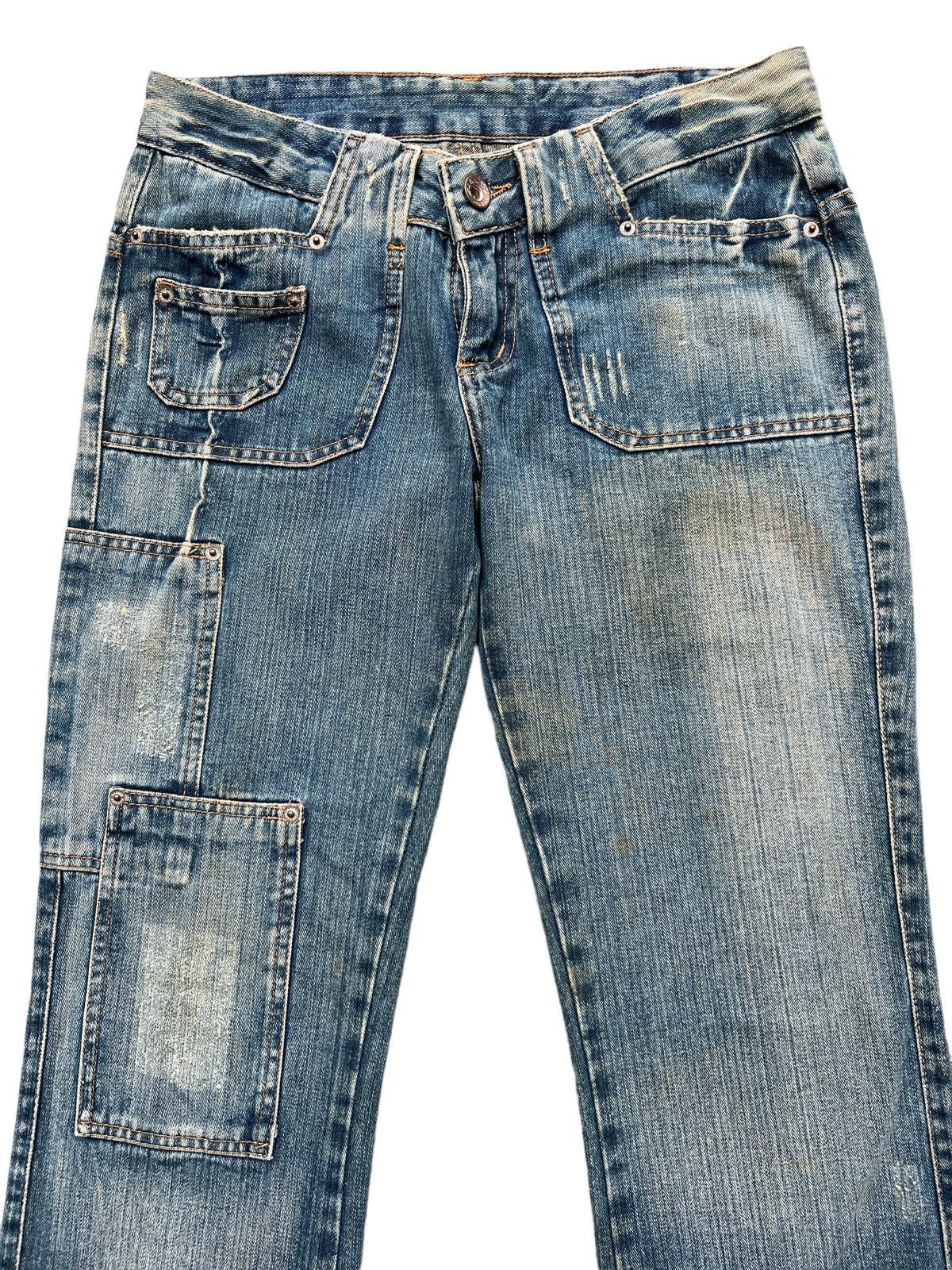 Japanese Brand Vintage Japanese Distressed Patchwork Lowrise Jeans 31x31 Size 31" - 4 Thumbnail