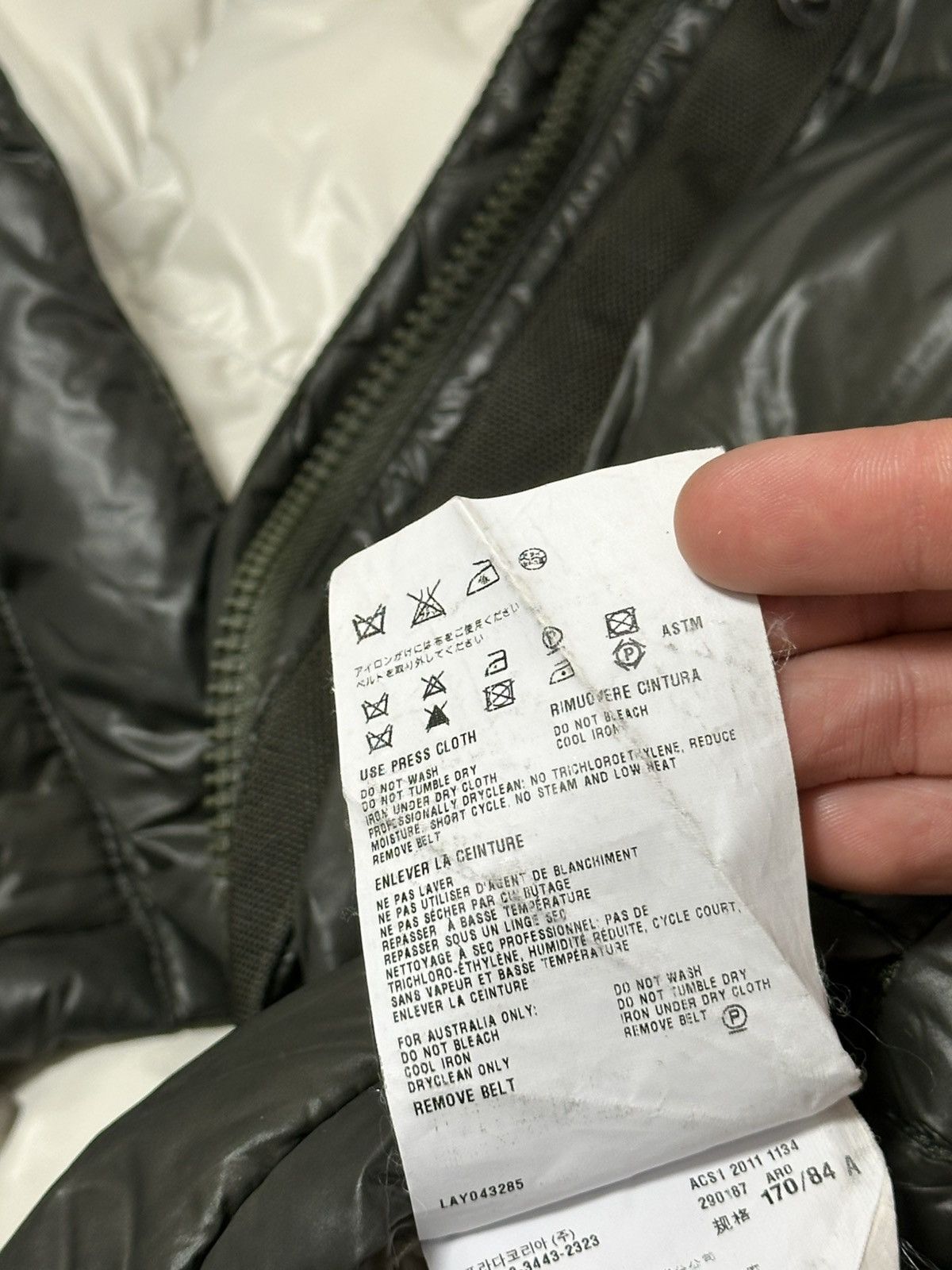 Prada Prada Milano Down Jacket M Size Size M / US 6-8 / IT 42-44 - 22 Thumbnail