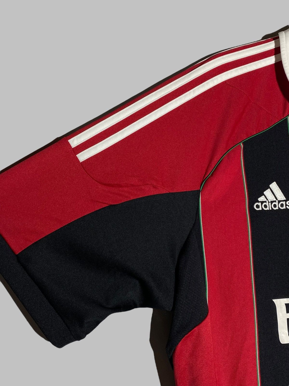 Adidas Adidas AC Milan 2012/13 Home Football Shirt Fly Emirates Size US XXL / EU 58 / 5 - 10 Thumbnail