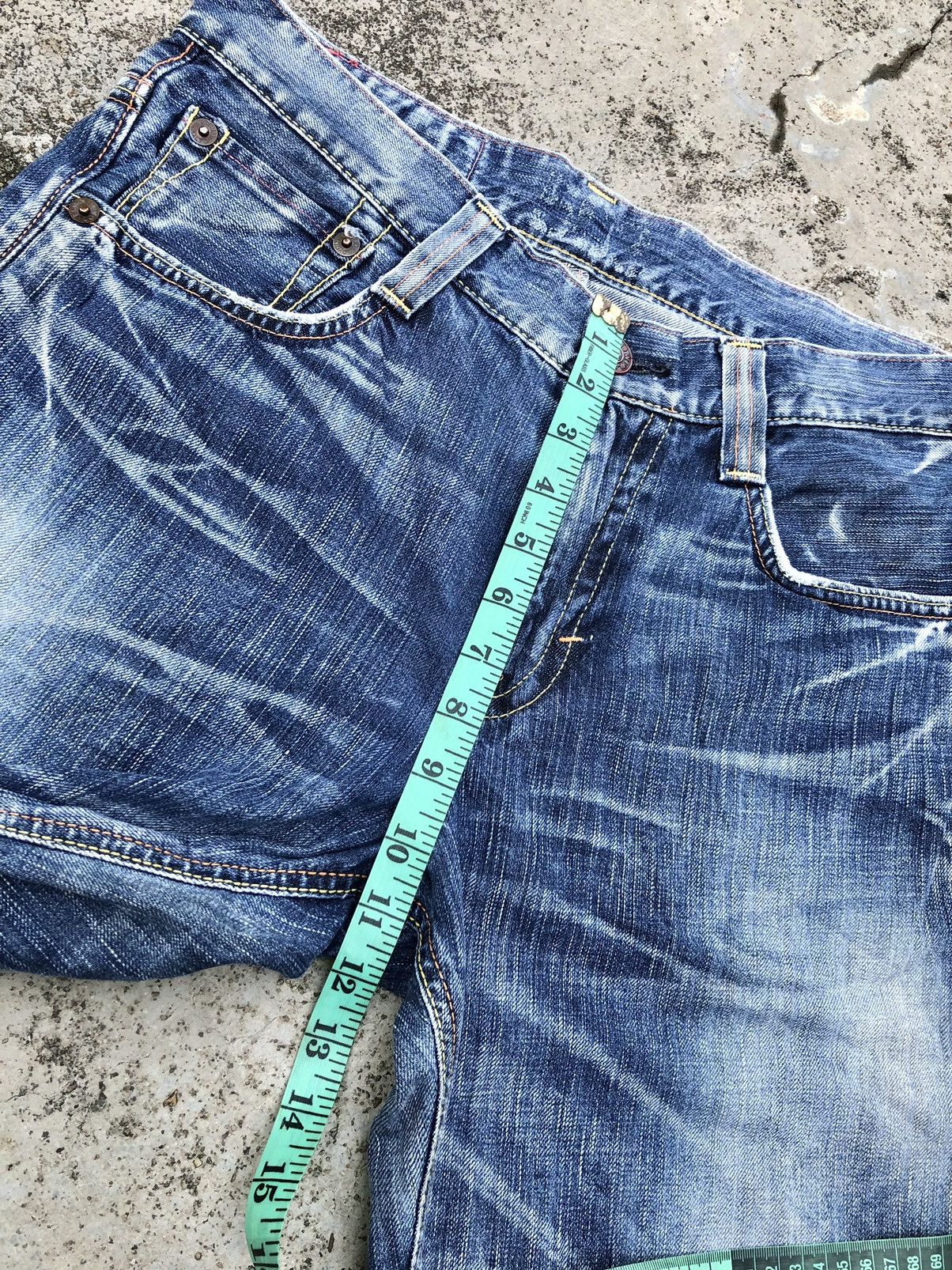Edwin FLARED VINTAGE EDWIN WASHED BLUE JEANS Size US 32 / EU 48 - 8 Thumbnail